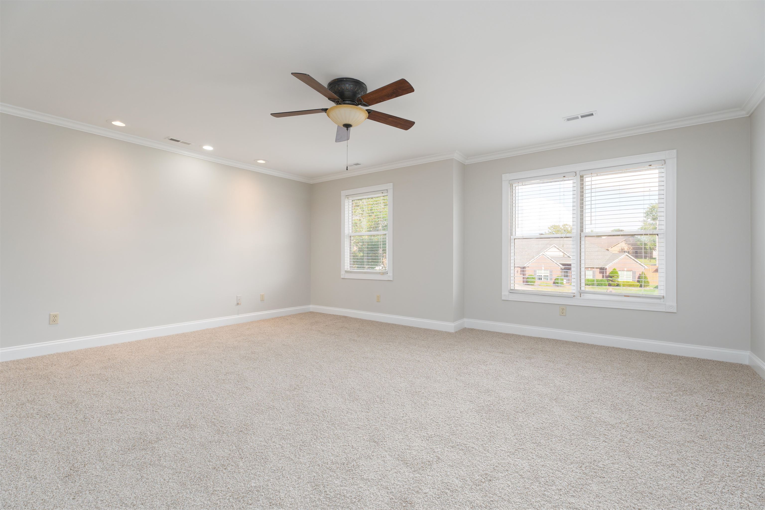 4006 Horseshoe Trace, Owensboro, Kentucky 42303, 4 Bedrooms Bedrooms, ,2 BathroomsBathrooms,Single Family Residence,For Sale,Horseshoe Trace,90721