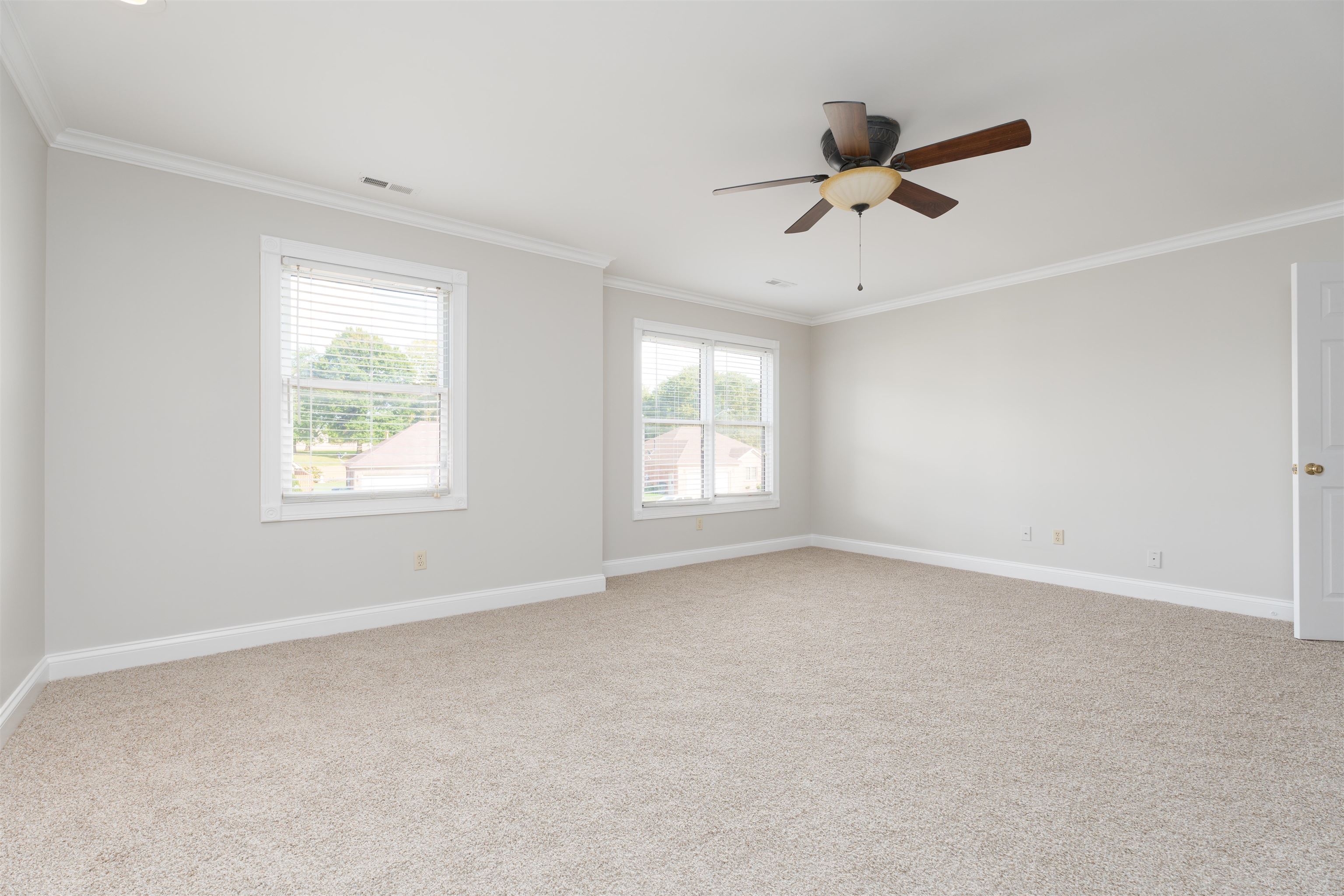4006 Horseshoe Trace, Owensboro, Kentucky 42303, 4 Bedrooms Bedrooms, ,2 BathroomsBathrooms,Single Family Residence,For Sale,Horseshoe Trace,90721