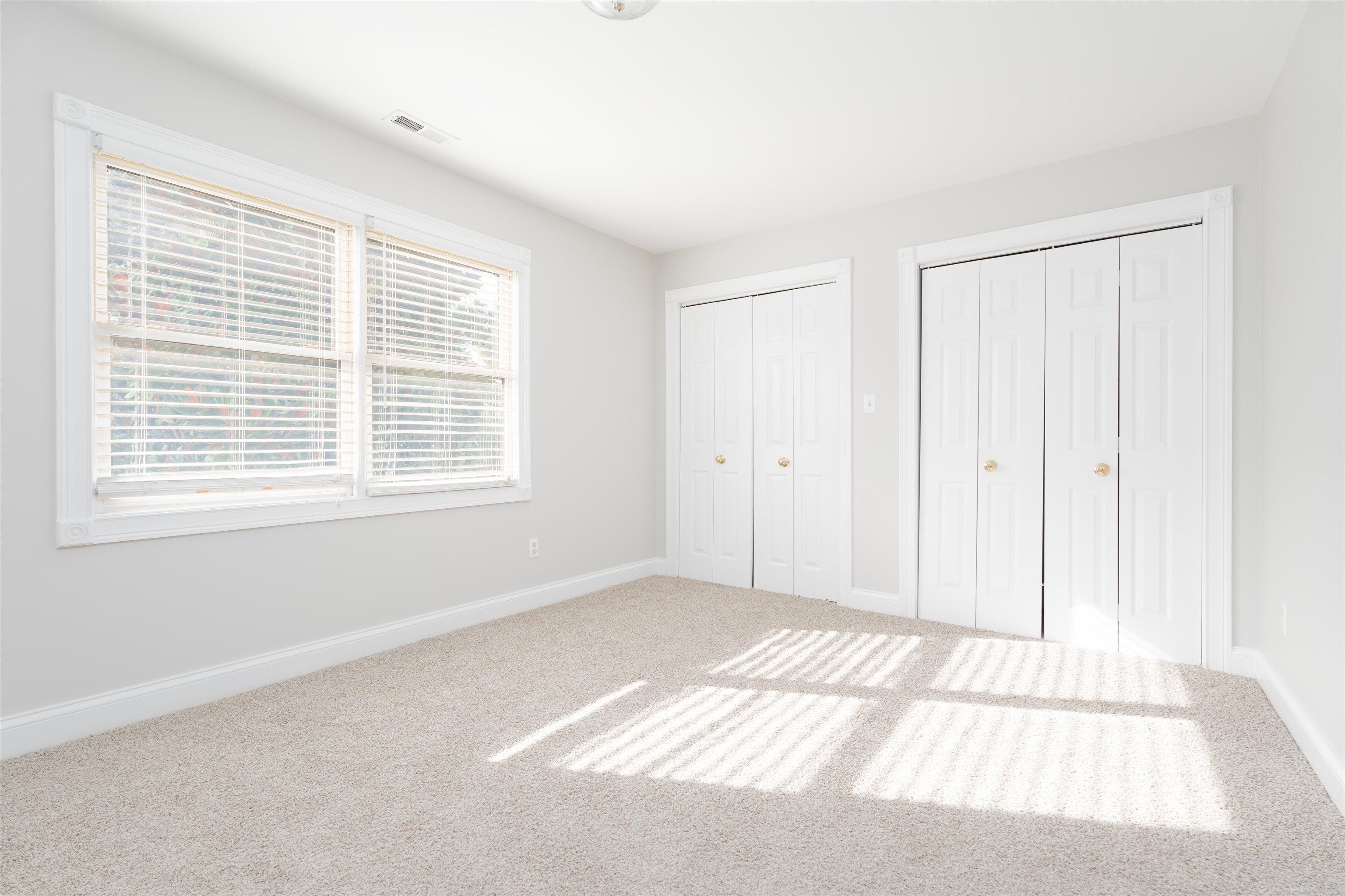 4006 Horseshoe Trace, Owensboro, Kentucky 42303, 4 Bedrooms Bedrooms, ,2 BathroomsBathrooms,Single Family Residence,For Sale,Horseshoe Trace,90721