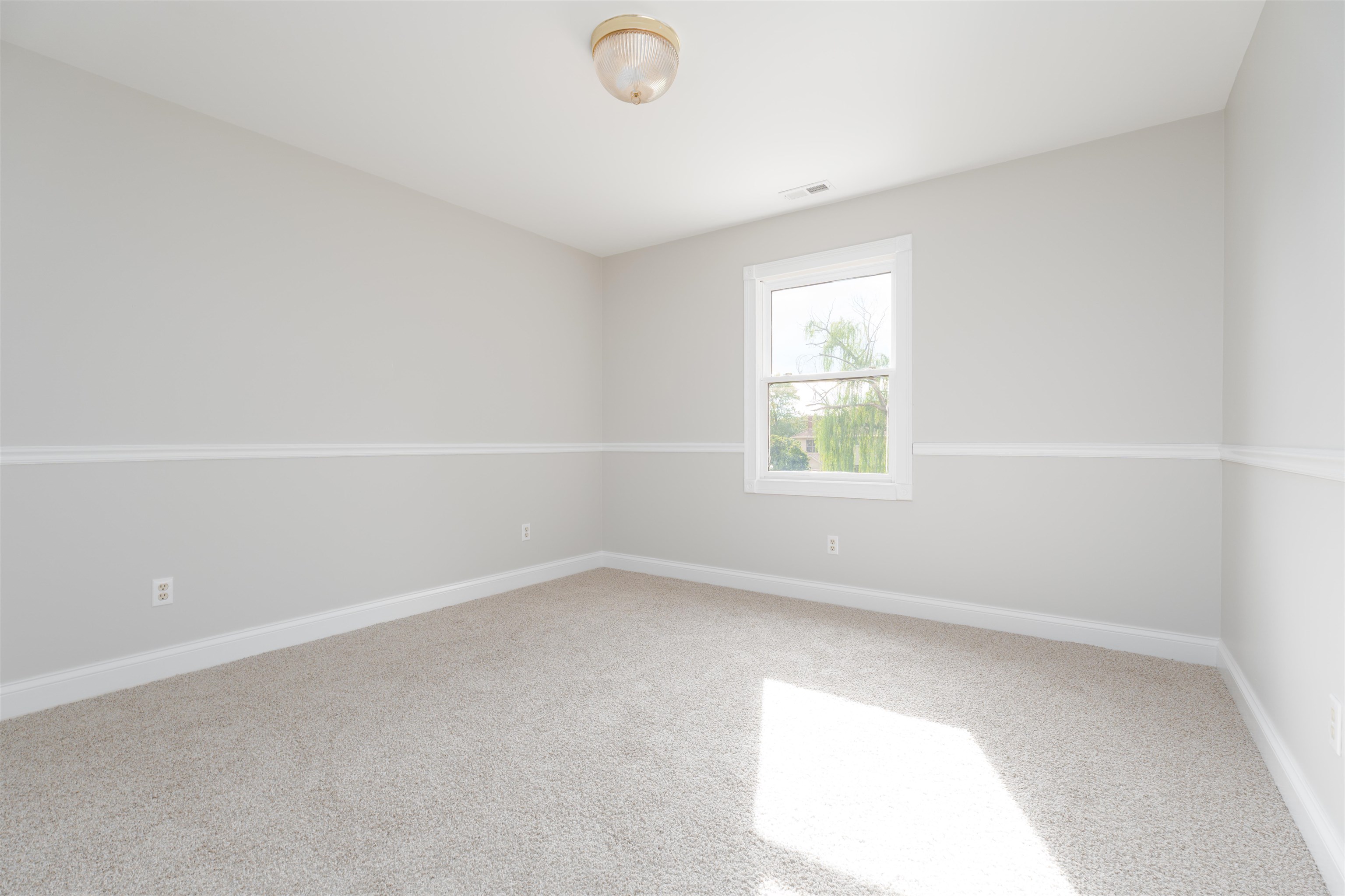 4006 Horseshoe Trace, Owensboro, Kentucky 42303, 4 Bedrooms Bedrooms, ,2 BathroomsBathrooms,Single Family Residence,For Sale,Horseshoe Trace,90721