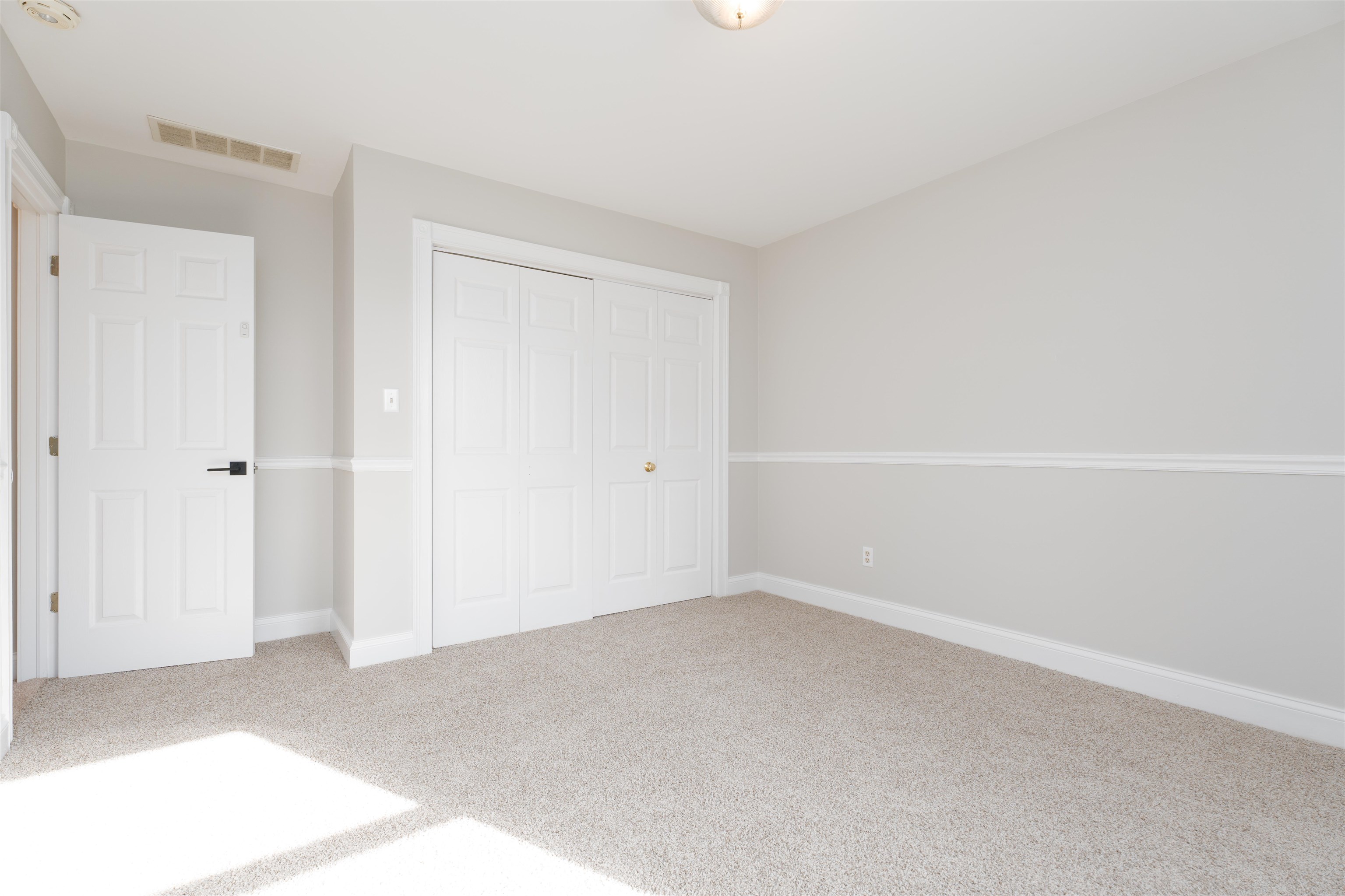 4006 Horseshoe Trace, Owensboro, Kentucky 42303, 4 Bedrooms Bedrooms, ,2 BathroomsBathrooms,Single Family Residence,For Sale,Horseshoe Trace,90721