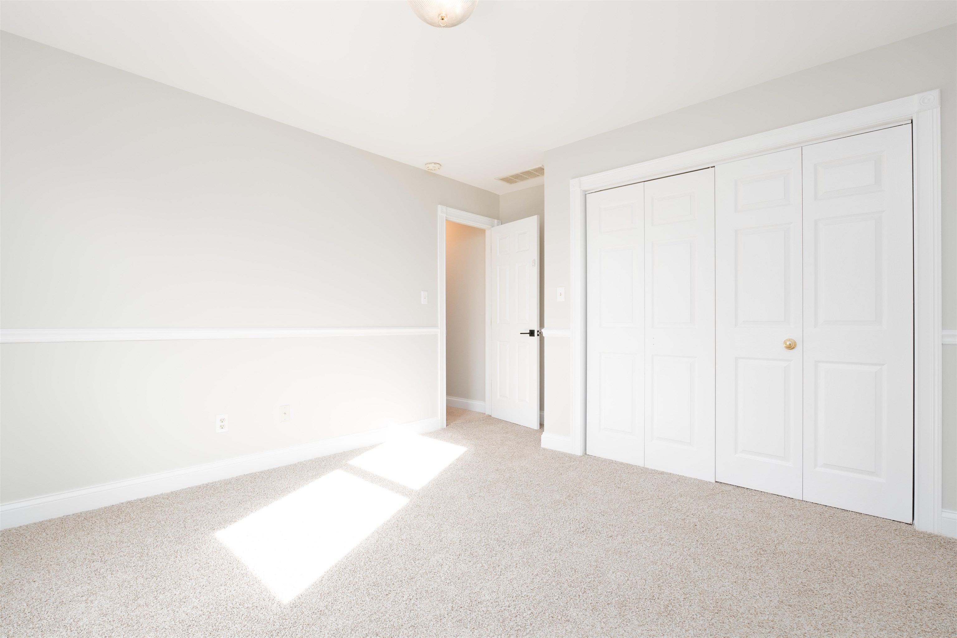 4006 Horseshoe Trace, Owensboro, Kentucky 42303, 4 Bedrooms Bedrooms, ,2 BathroomsBathrooms,Single Family Residence,For Sale,Horseshoe Trace,90721
