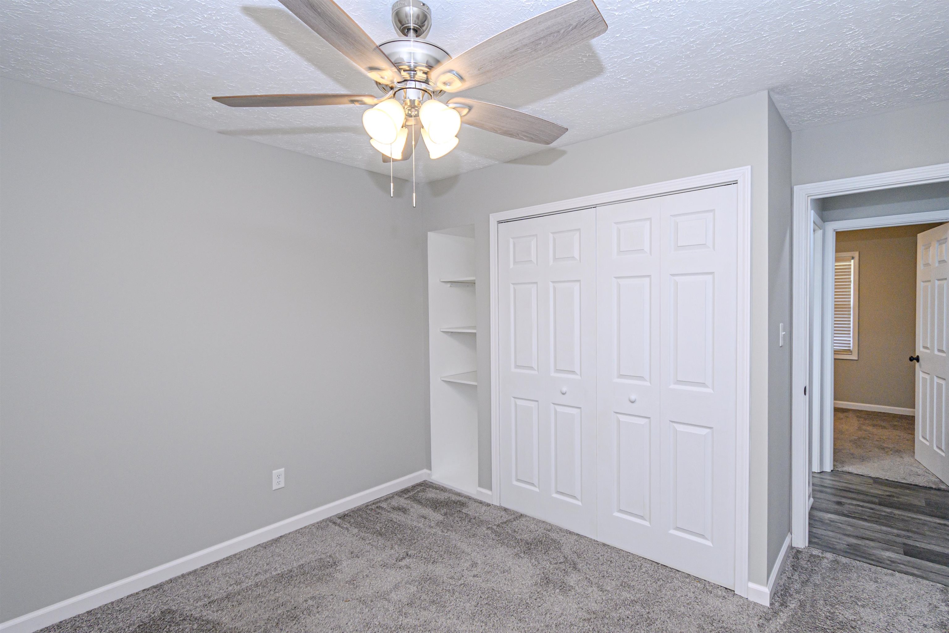 2239 Landsdowne S, Owensboro, Kentucky 42303, 3 Bedrooms Bedrooms, ,2 BathroomsBathrooms,Single Family Residence,For Sale,Landsdowne S,90722