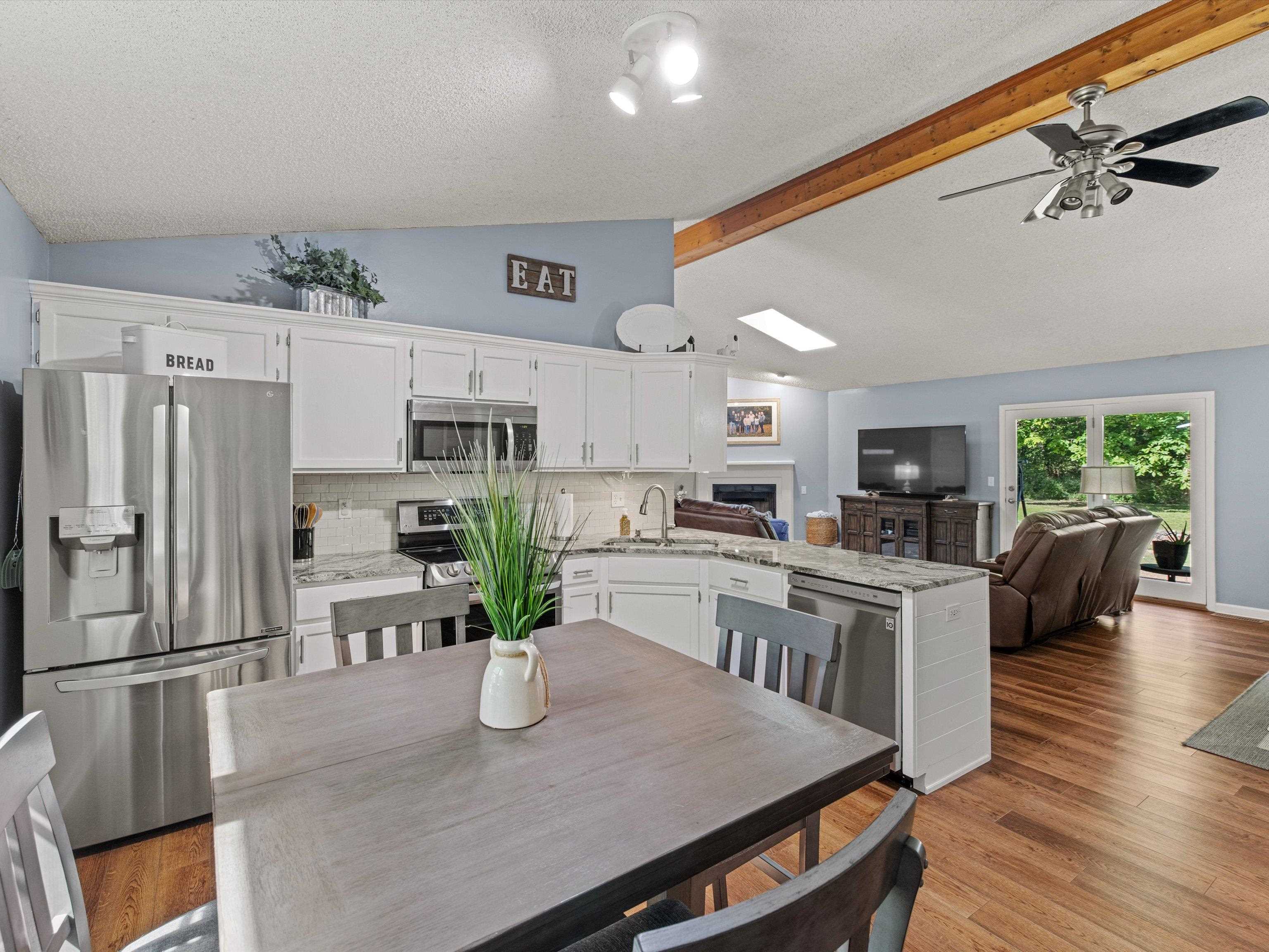 1493 Graves Lane, Maceo, Kentucky 42355, 4 Bedrooms Bedrooms, ,2 BathroomsBathrooms,Single Family Residence,For Sale,Graves Lane,90723