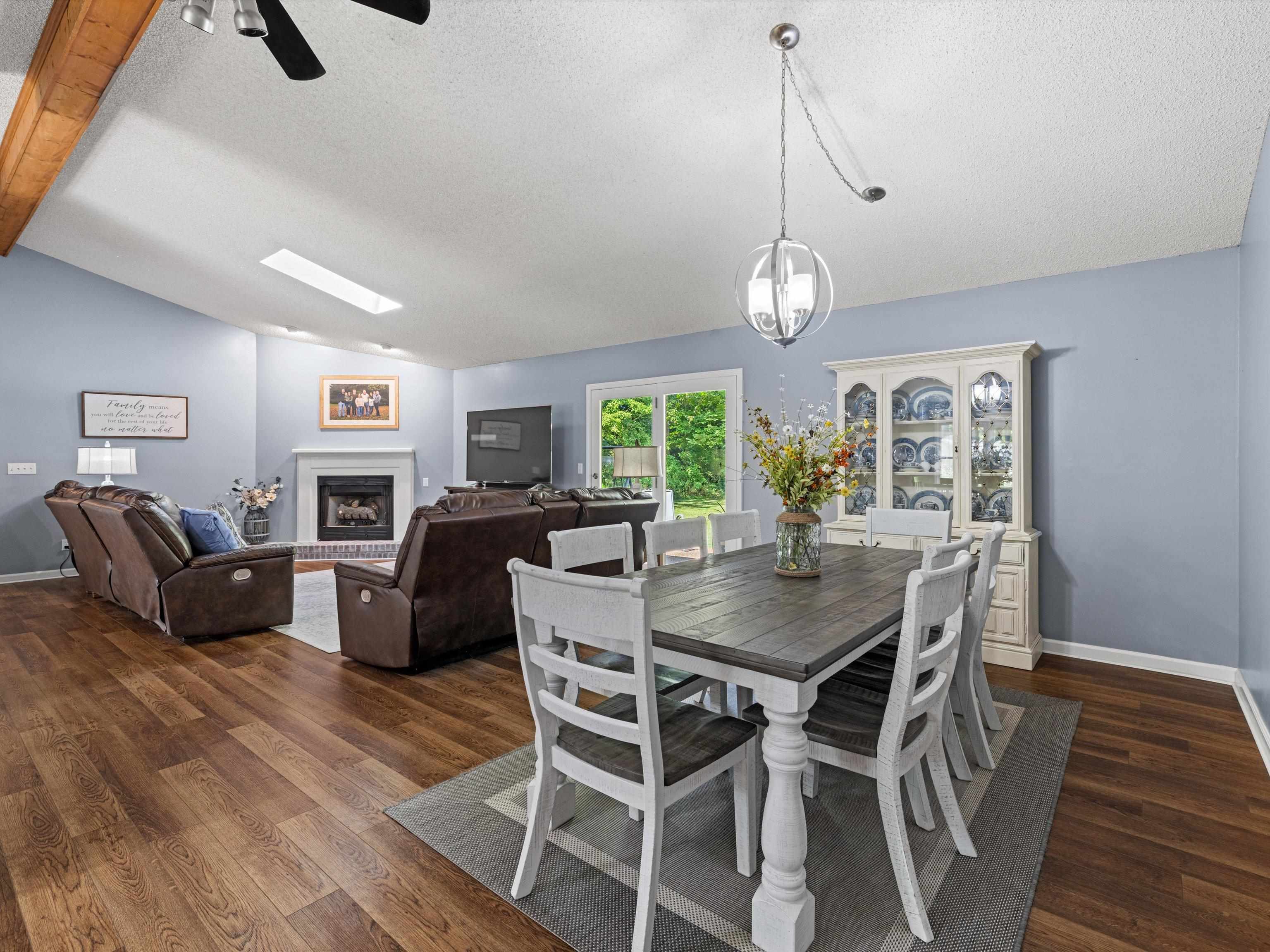 1493 Graves Lane, Maceo, Kentucky 42355, 4 Bedrooms Bedrooms, ,2 BathroomsBathrooms,Single Family Residence,For Sale,Graves Lane,90723