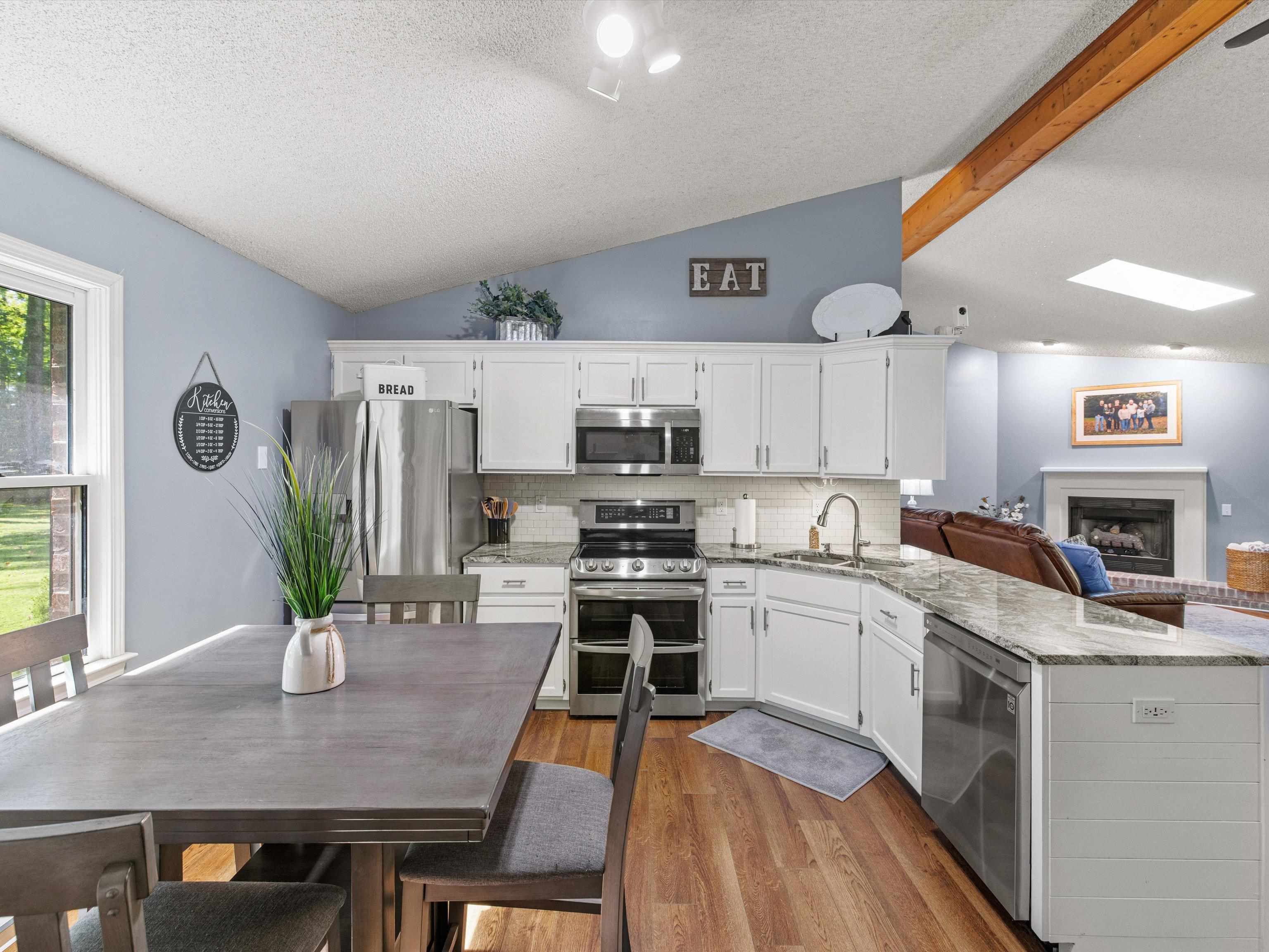 1493 Graves Lane, Maceo, Kentucky 42355, 4 Bedrooms Bedrooms, ,2 BathroomsBathrooms,Single Family Residence,For Sale,Graves Lane,90723