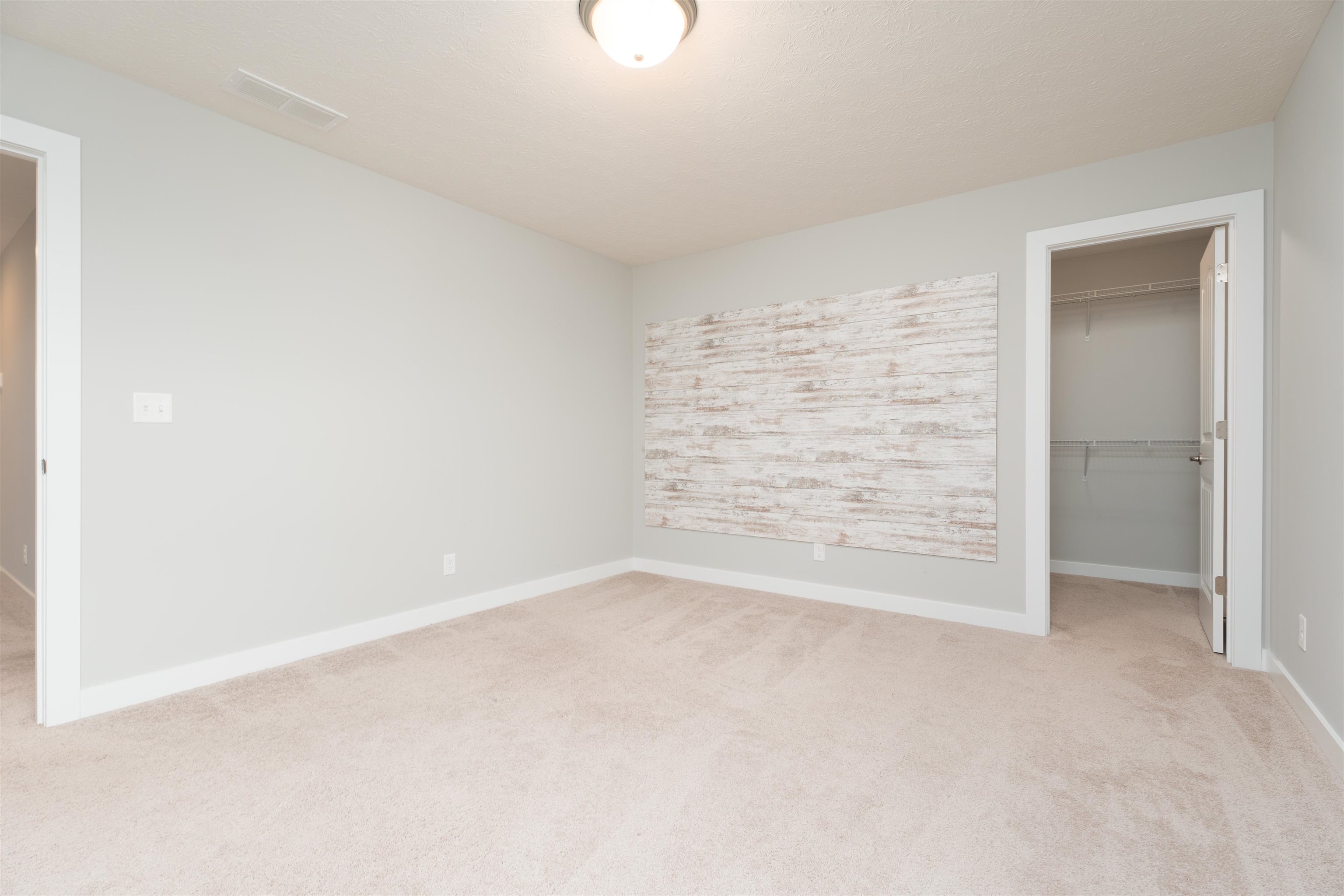 4744 Breeze Ct. W., Owensboro, Kentucky 42301, 4 Bedrooms Bedrooms, ,2 BathroomsBathrooms,Single Family Residence,For Sale,Breeze Ct. W.,90725