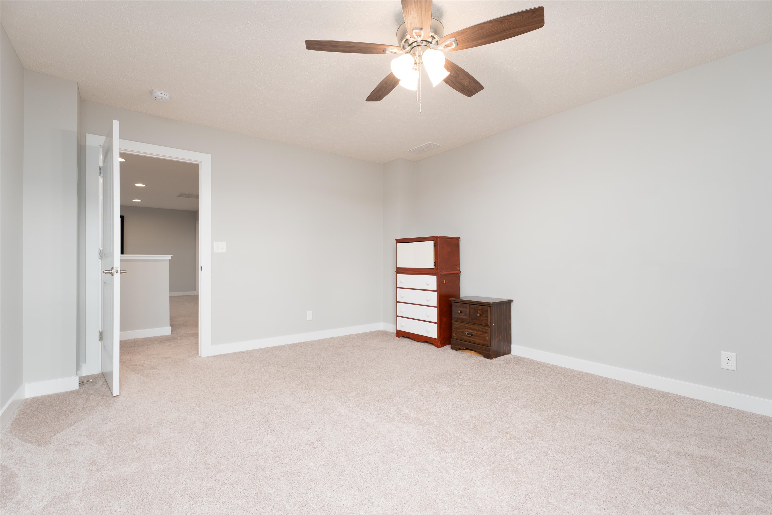 4744 Breeze Ct. W., Owensboro, Kentucky 42301, 4 Bedrooms Bedrooms, ,2 BathroomsBathrooms,Single Family Residence,For Sale,Breeze Ct. W.,90725