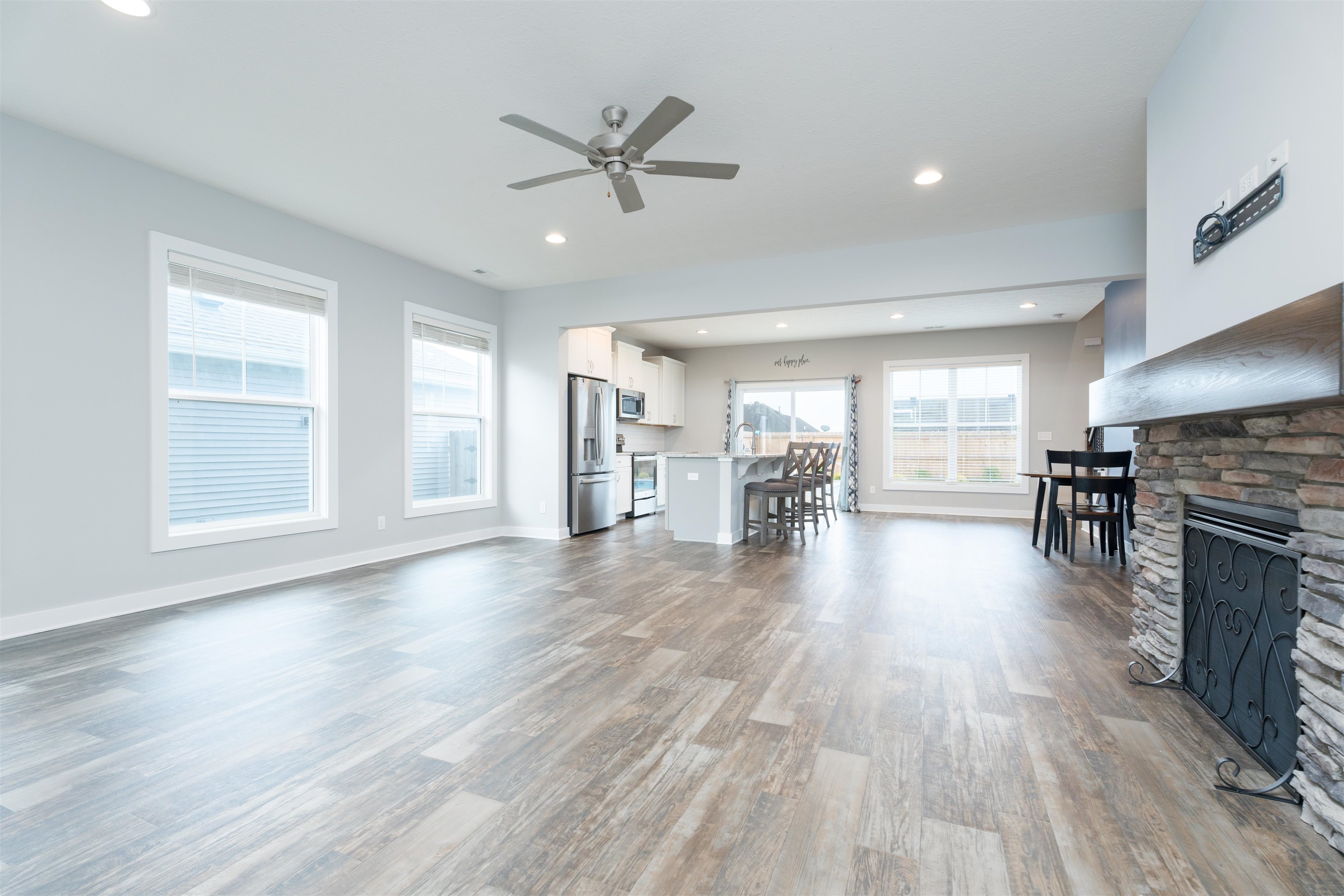 4744 Breeze Ct. W., Owensboro, Kentucky 42301, 4 Bedrooms Bedrooms, ,2 BathroomsBathrooms,Single Family Residence,For Sale,Breeze Ct. W.,90725
