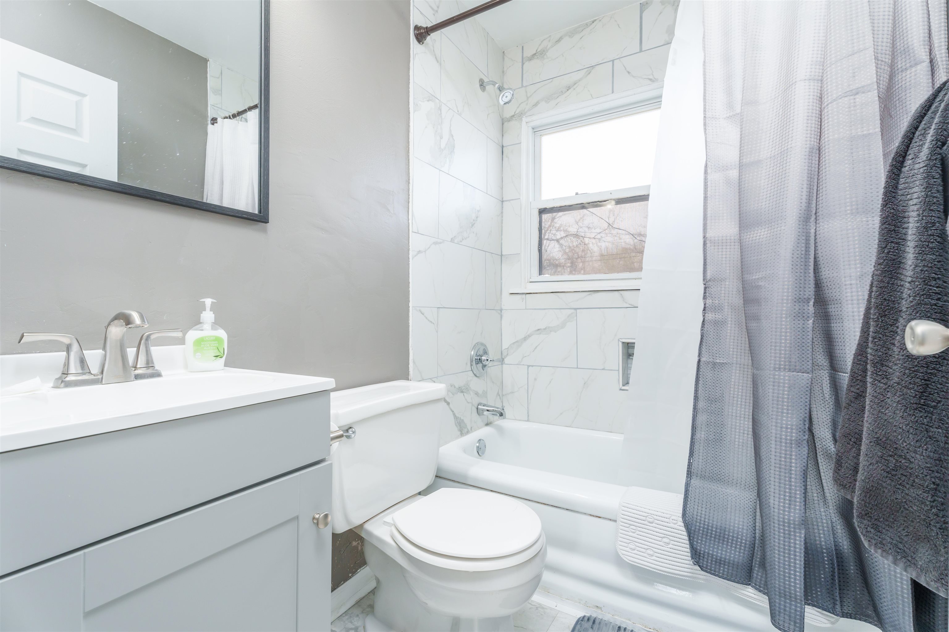 2721 Morningside Drive, Owensboro, Kentucky 42303, 3 Bedrooms Bedrooms, ,1 BathroomBathrooms,Single Family Residence,For Sale,Morningside Drive,90727