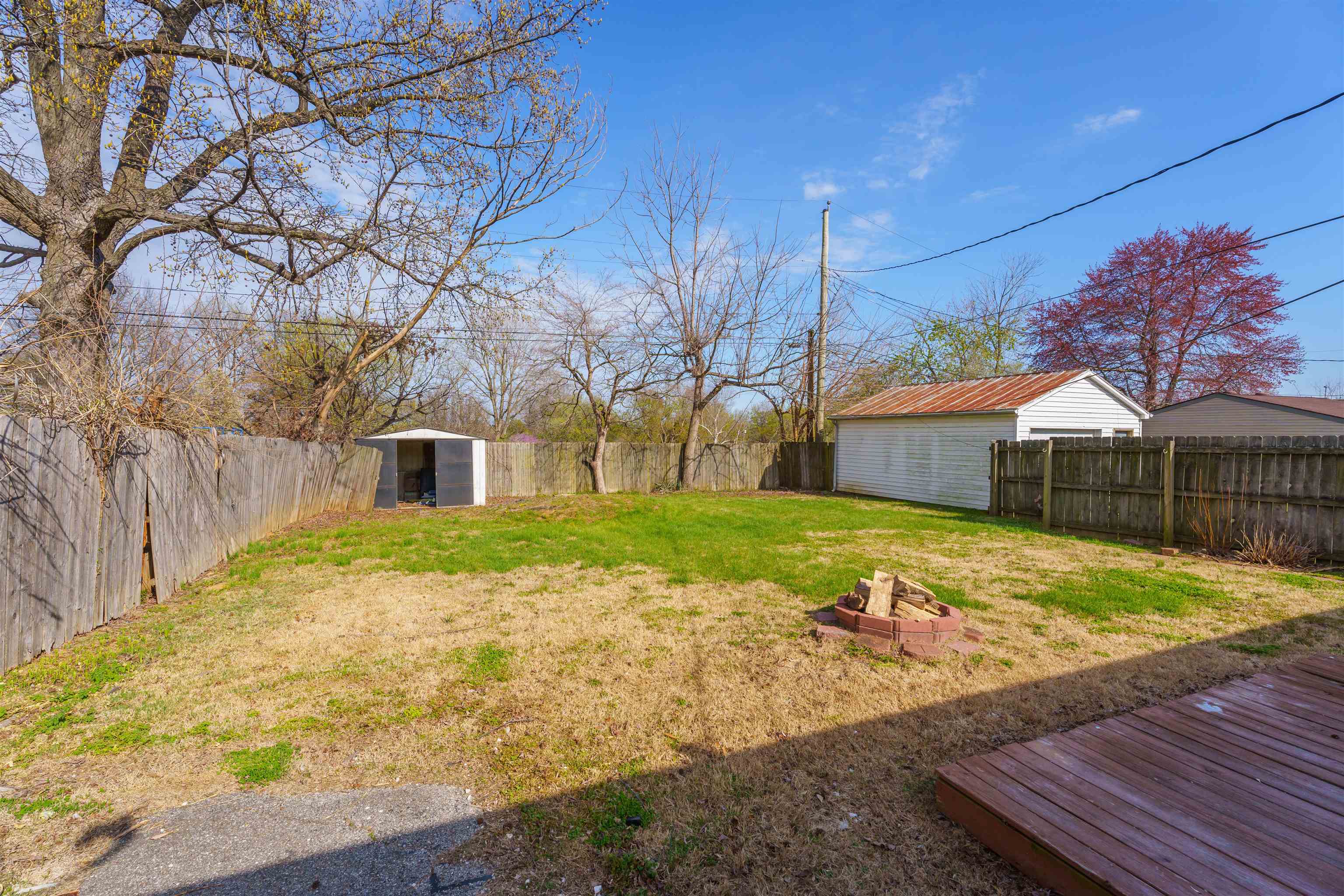 2721 Morningside Drive, Owensboro, Kentucky 42303, 3 Bedrooms Bedrooms, ,1 BathroomBathrooms,Single Family Residence,For Sale,Morningside Drive,90727