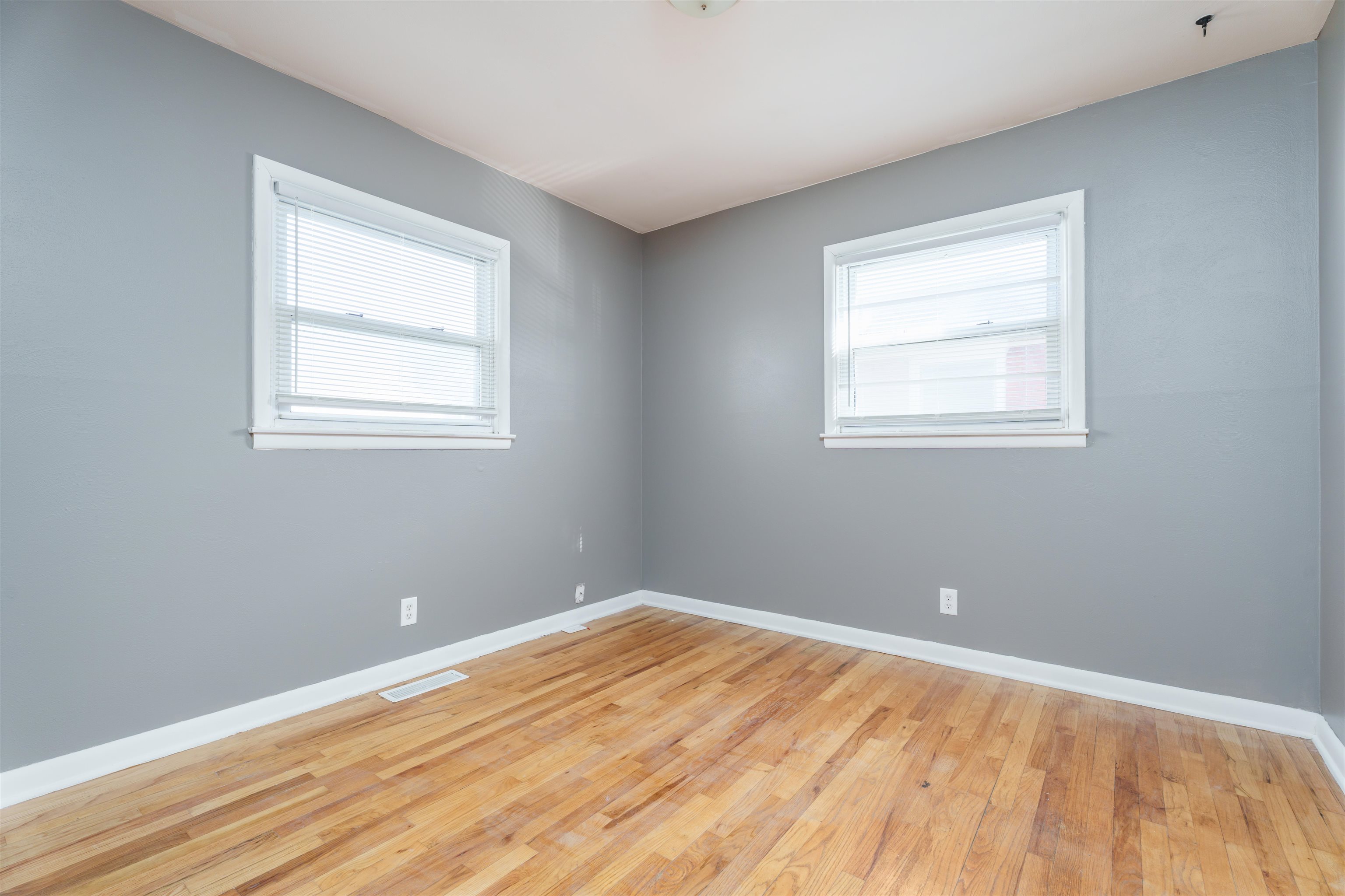 2721 Morningside Drive, Owensboro, Kentucky 42303, 3 Bedrooms Bedrooms, ,1 BathroomBathrooms,Single Family Residence,For Sale,Morningside Drive,90727