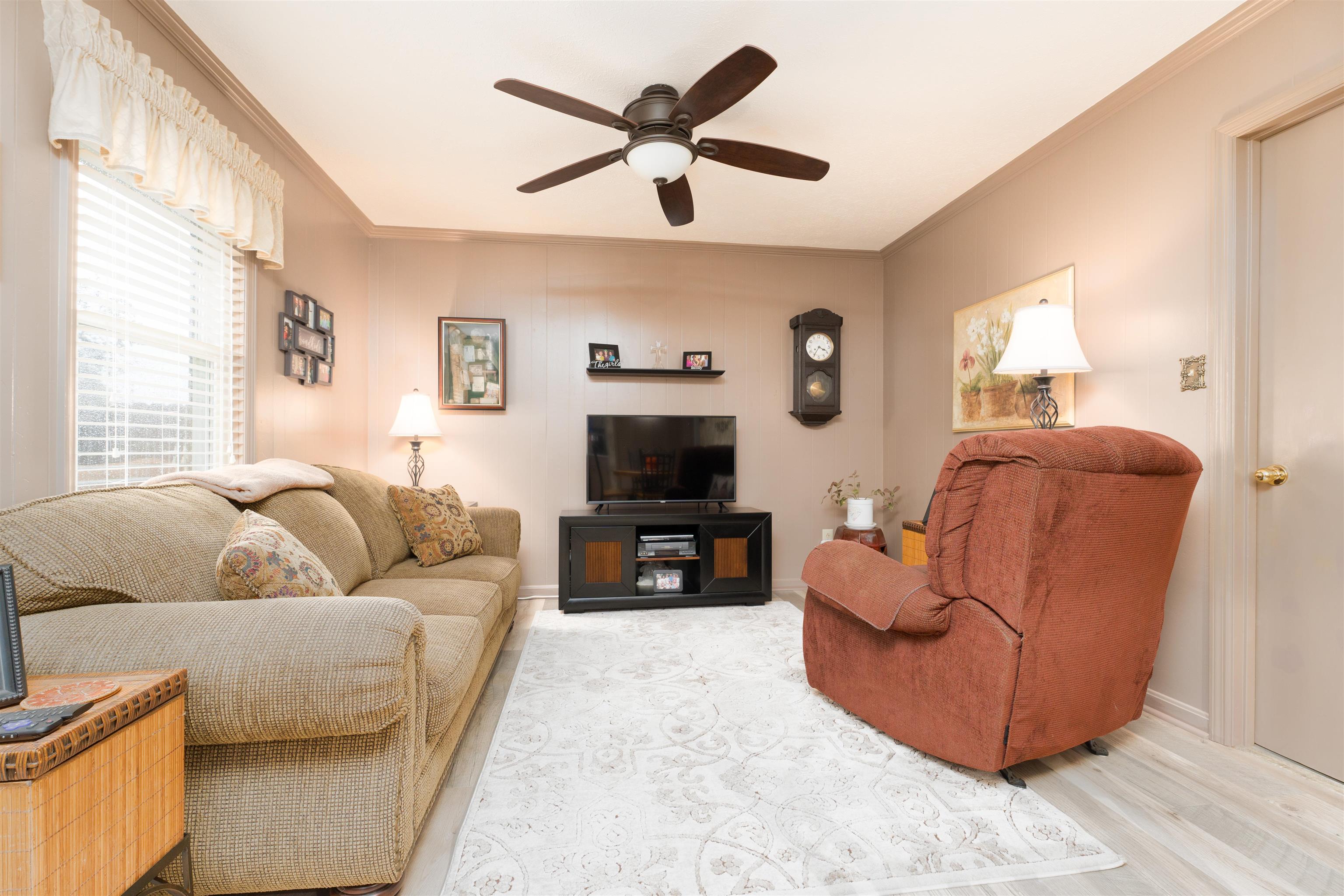 1725 Thistle Court, Owensboro, Kentucky 42301, 3 Bedrooms Bedrooms, ,1 BathroomBathrooms,Single Family Residence,For Sale,Thistle Court,90735