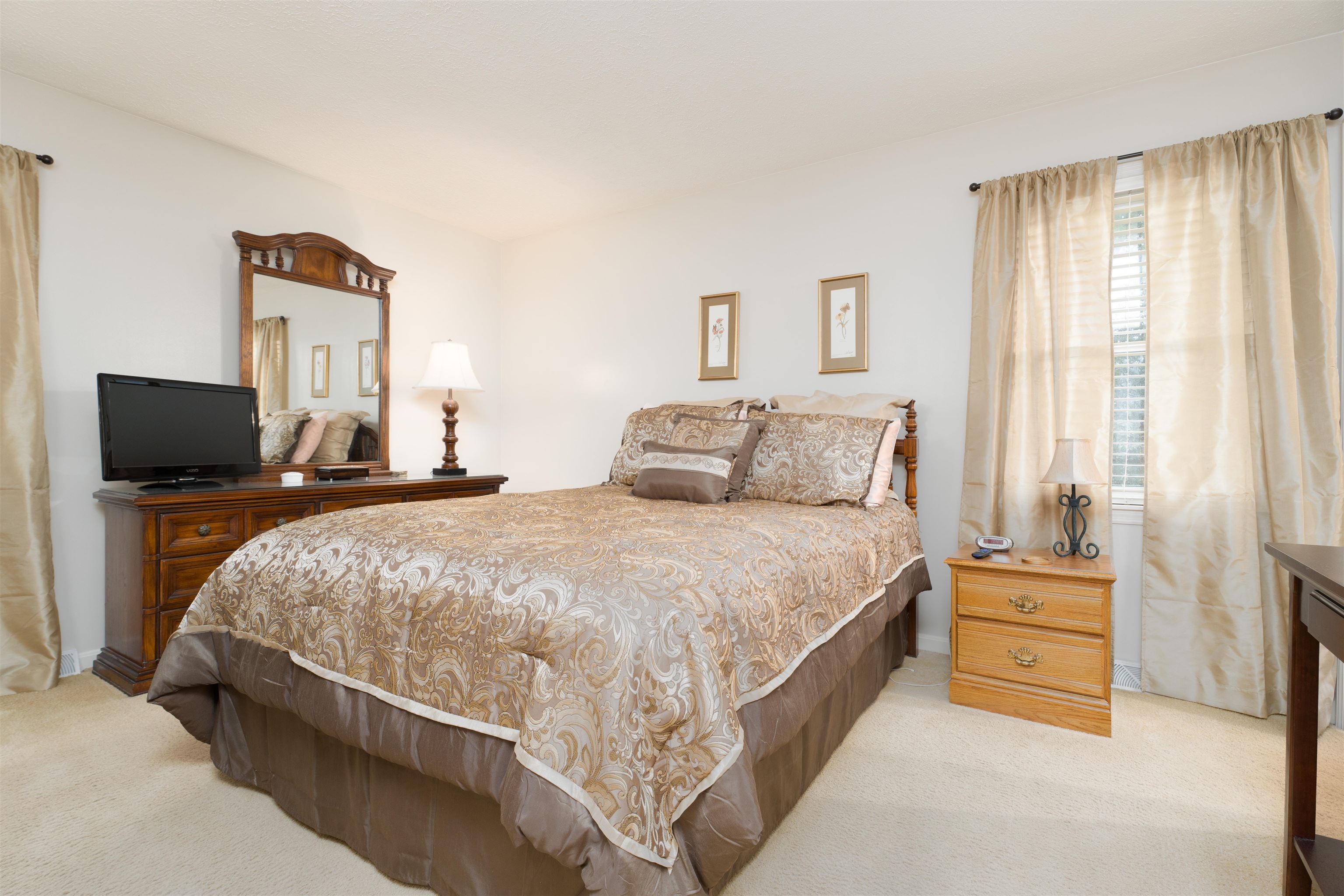 1725 Thistle Court, Owensboro, Kentucky 42301, 3 Bedrooms Bedrooms, ,1 BathroomBathrooms,Single Family Residence,For Sale,Thistle Court,90735