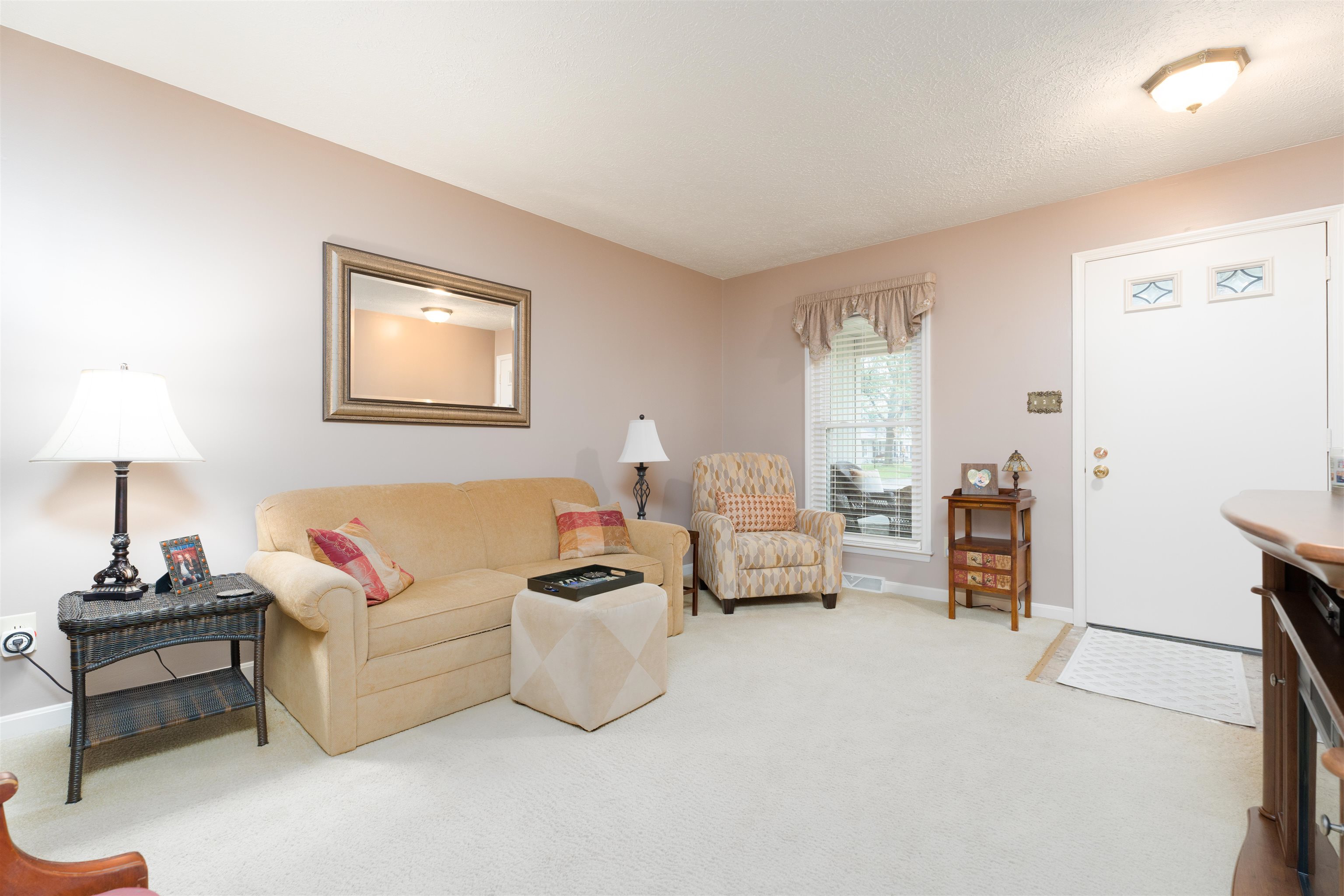1725 Thistle Court, Owensboro, Kentucky 42301, 3 Bedrooms Bedrooms, ,1 BathroomBathrooms,Single Family Residence,For Sale,Thistle Court,90735
