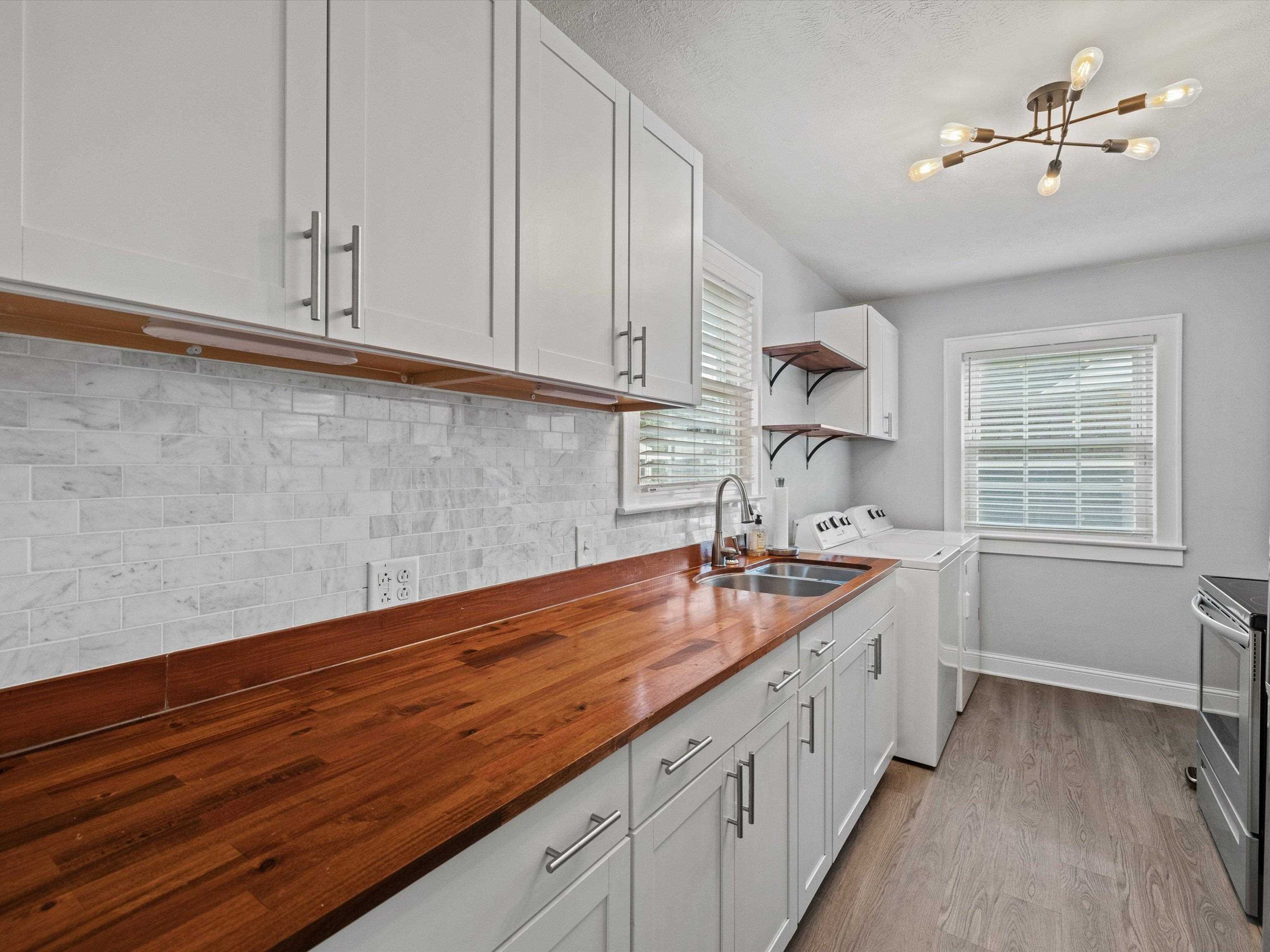 1026 Cottage Drive, Owensboro, Kentucky 42301, 3 Bedrooms Bedrooms, ,2 BathroomsBathrooms,Single Family Residence,For Sale,Cottage Drive,90750