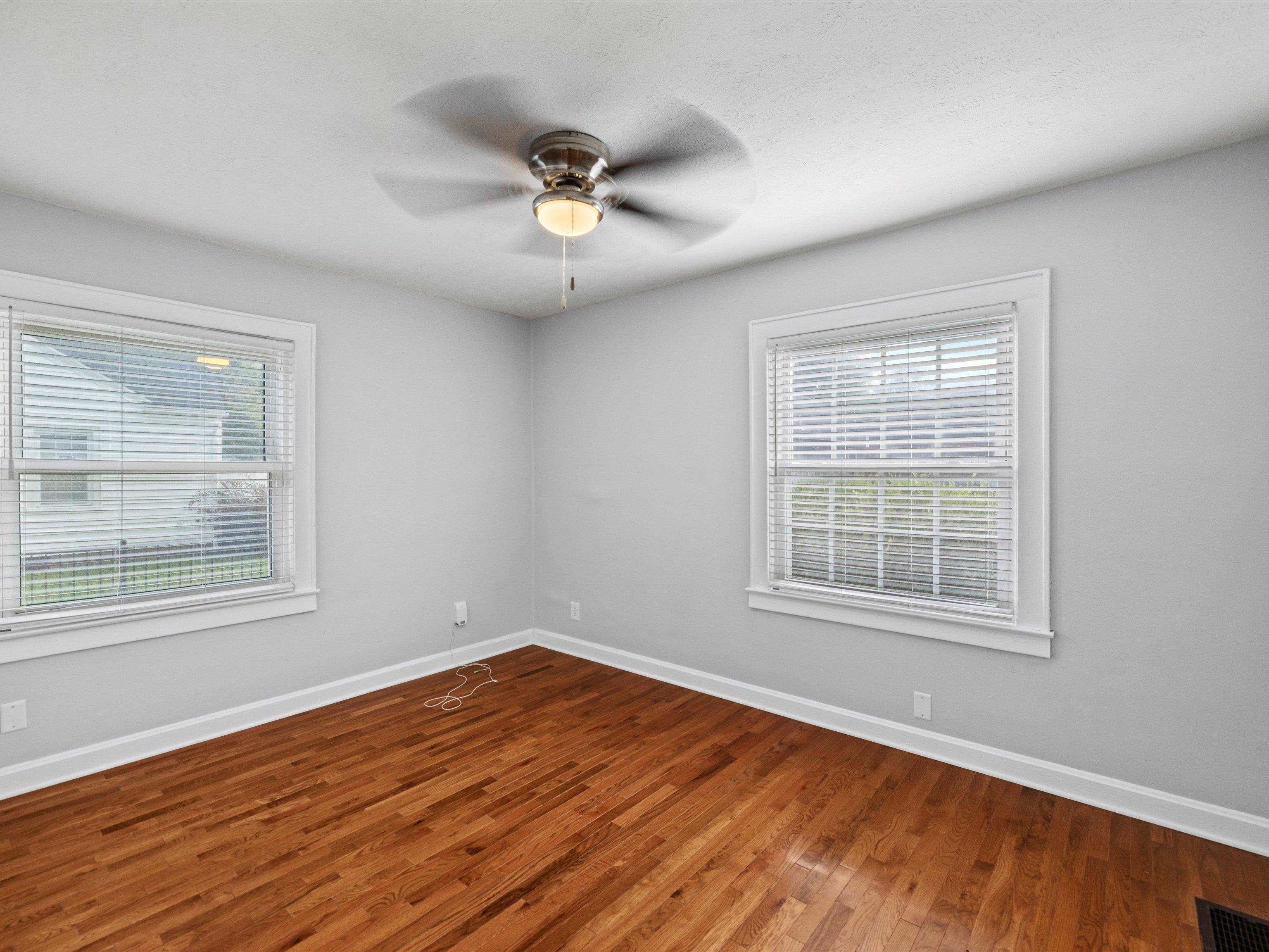 1026 Cottage Drive, Owensboro, Kentucky 42301, 3 Bedrooms Bedrooms, ,2 BathroomsBathrooms,Single Family Residence,For Sale,Cottage Drive,90750