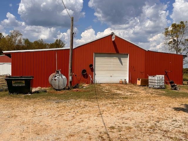 1302 French Meyers Lane, Irvington, Kentucky 40146, 4 Bedrooms Bedrooms, ,3 BathroomsBathrooms,Farm,For Sale,French Meyers Lane,90752