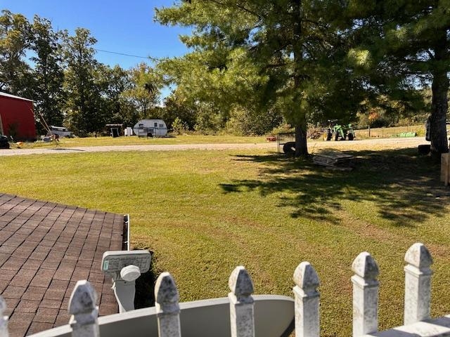 1302 French Meyers Lane, Irvington, Kentucky 40146, 4 Bedrooms Bedrooms, ,3 BathroomsBathrooms,Farm,For Sale,French Meyers Lane,90752
