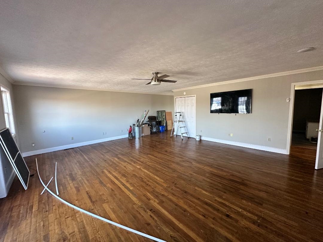 1302 French Meyers Lane, Irvington, Kentucky 40146, 4 Bedrooms Bedrooms, ,3 BathroomsBathrooms,Farm,For Sale,French Meyers Lane,90752