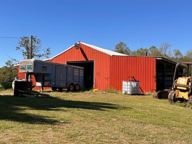 1302 French Meyers Lane, Irvington, Kentucky 40146, 4 Bedrooms Bedrooms, ,3 BathroomsBathrooms,Farm,For Sale,French Meyers Lane,90752