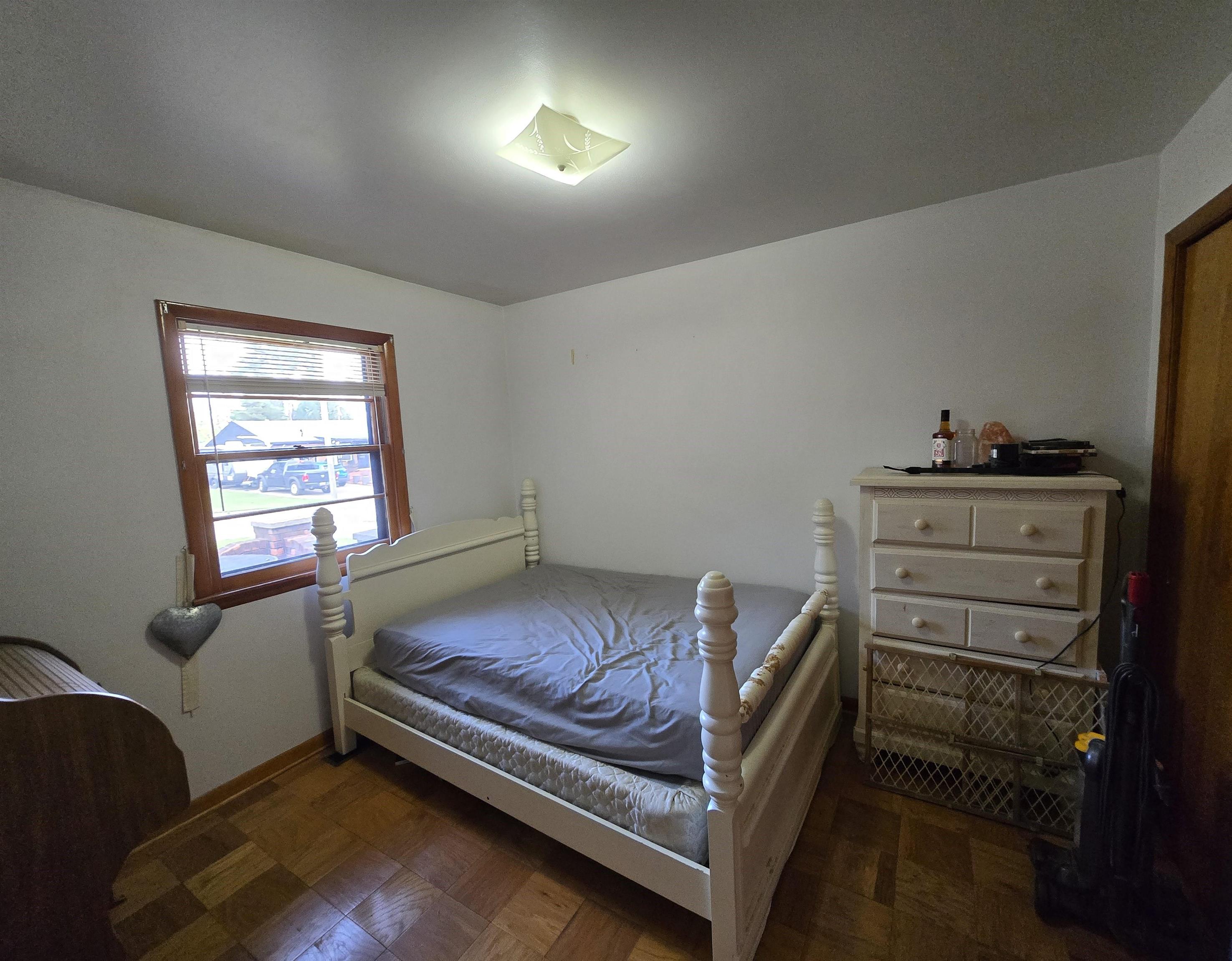 1912 Asbury Place, Owensboro, Kentucky 42303, 3 Bedrooms Bedrooms, ,1 BathroomBathrooms,Single Family Residence,For Sale,Asbury Place,90754
