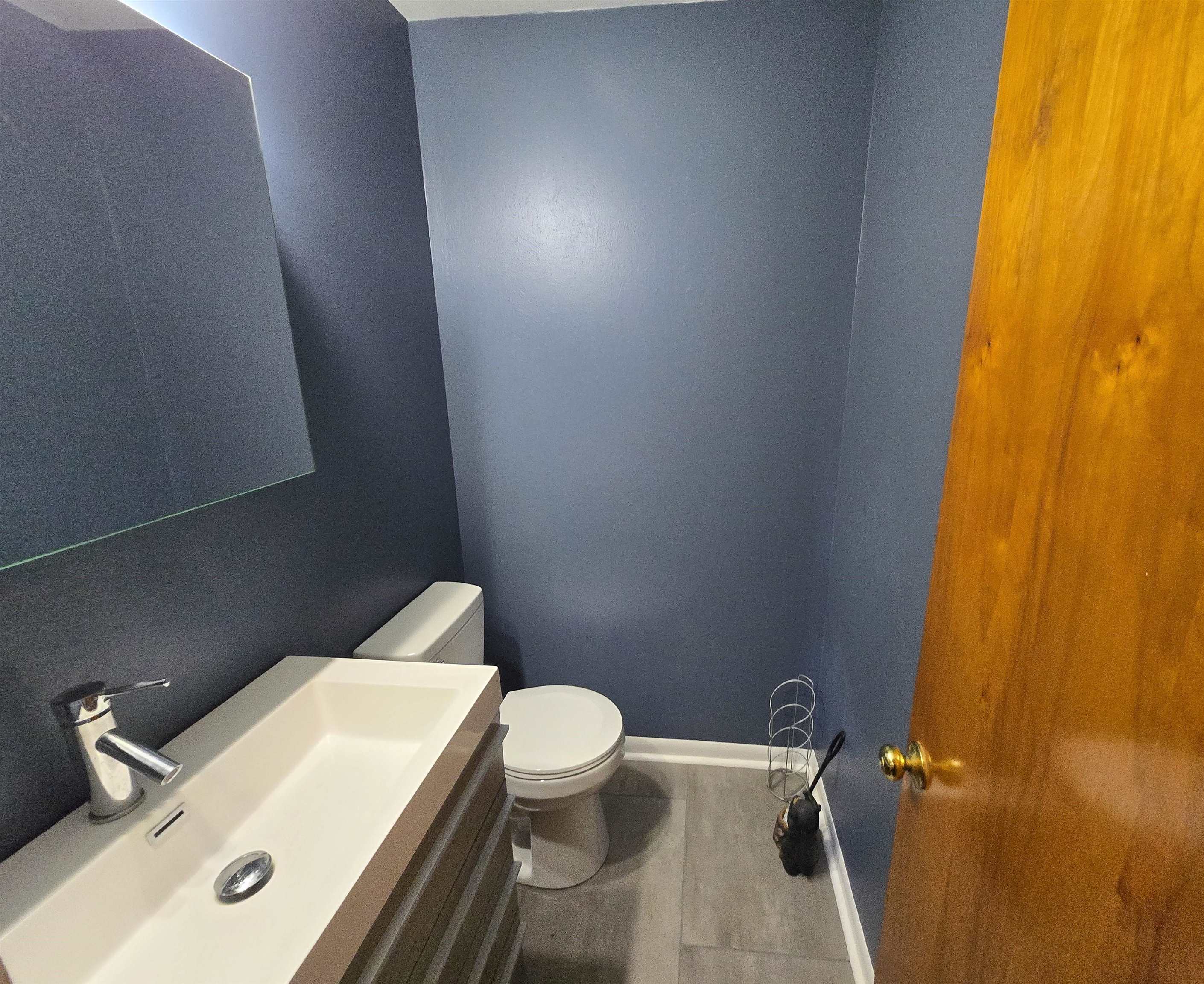 1912 Asbury Place, Owensboro, Kentucky 42303, 3 Bedrooms Bedrooms, ,1 BathroomBathrooms,Single Family Residence,For Sale,Asbury Place,90754