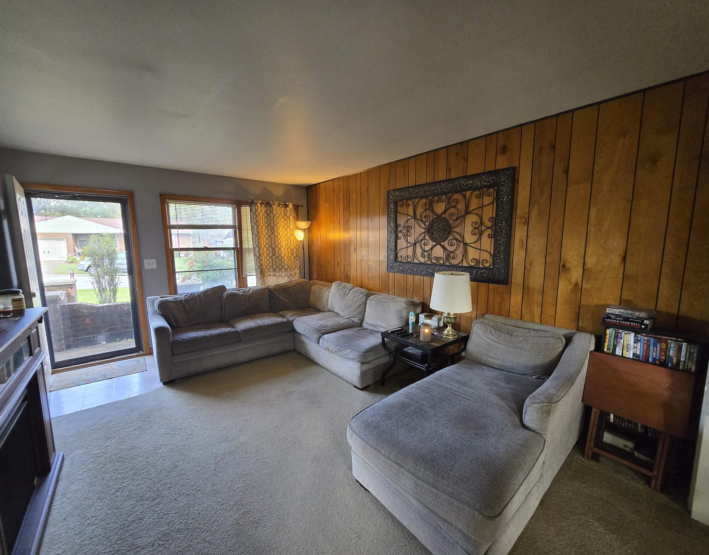 1912 Asbury Place, Owensboro, Kentucky 42303, 3 Bedrooms Bedrooms, ,1 BathroomBathrooms,Single Family Residence,For Sale,Asbury Place,90754