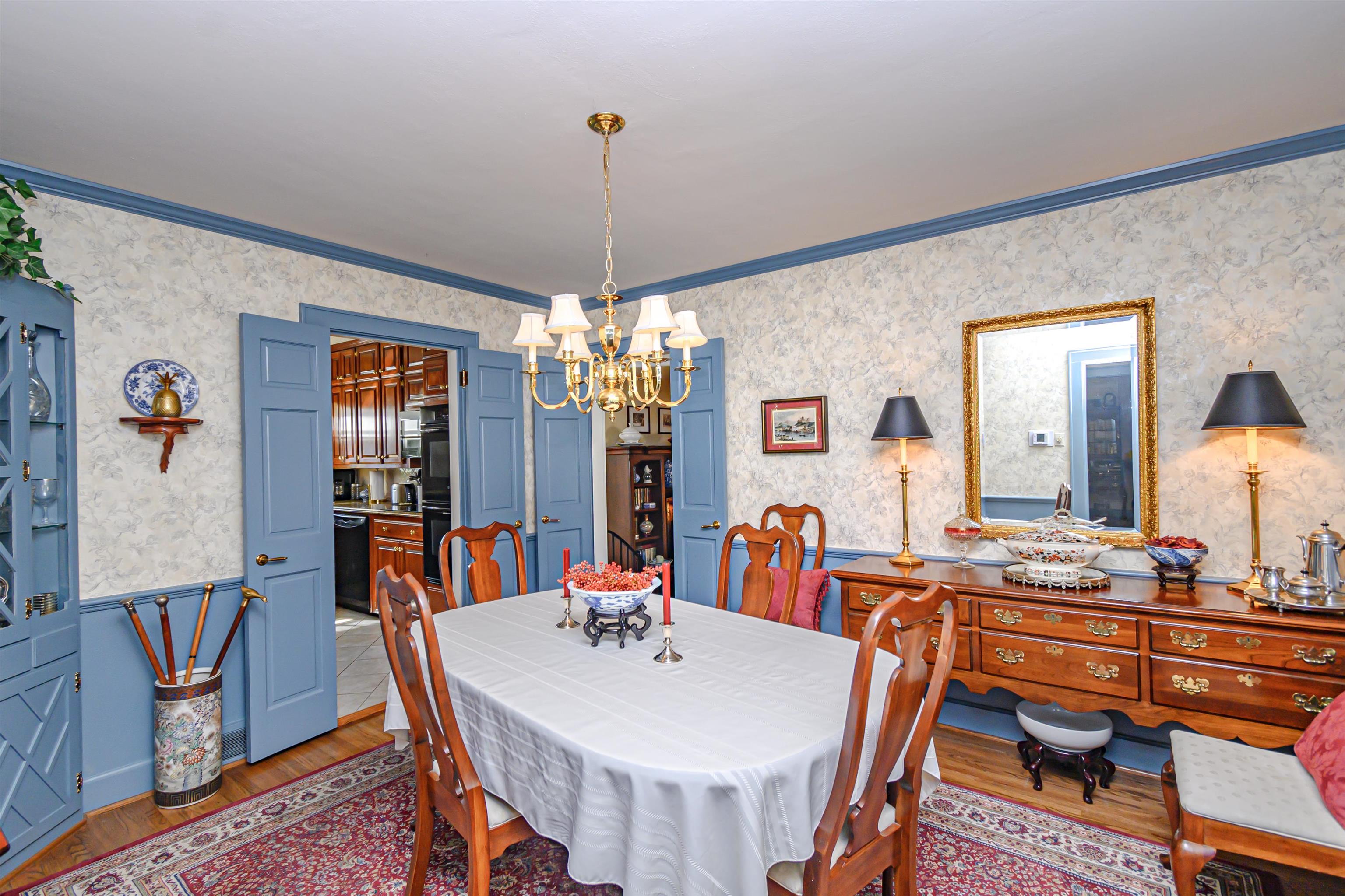 622 Ford Avenue, Owensboro, Kentucky 42301, 3 Bedrooms Bedrooms, ,3 BathroomsBathrooms,Single Family Residence,For Sale,Ford Avenue,90758