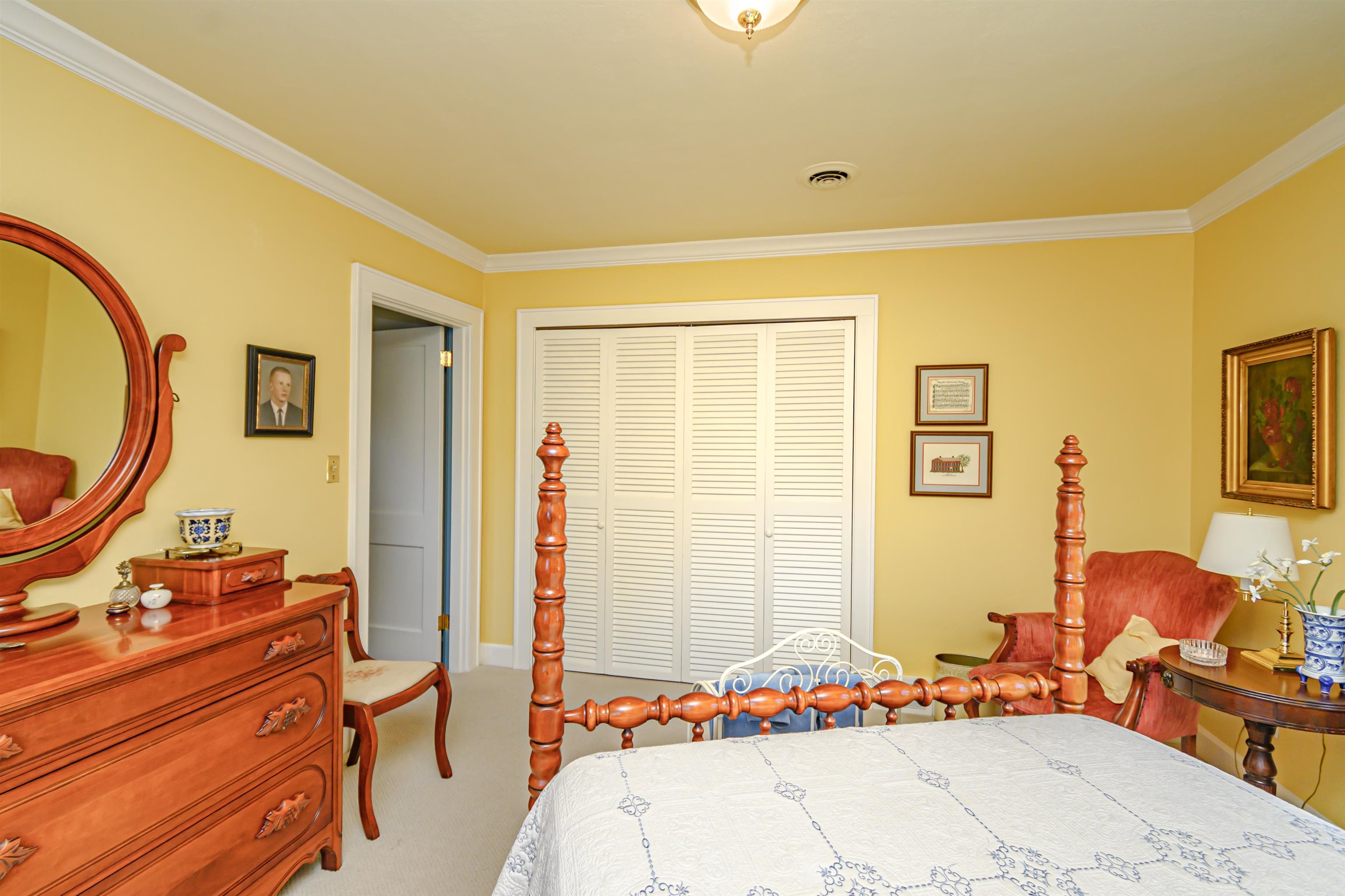 622 Ford Avenue, Owensboro, Kentucky 42301, 3 Bedrooms Bedrooms, ,3 BathroomsBathrooms,Single Family Residence,For Sale,Ford Avenue,90758
