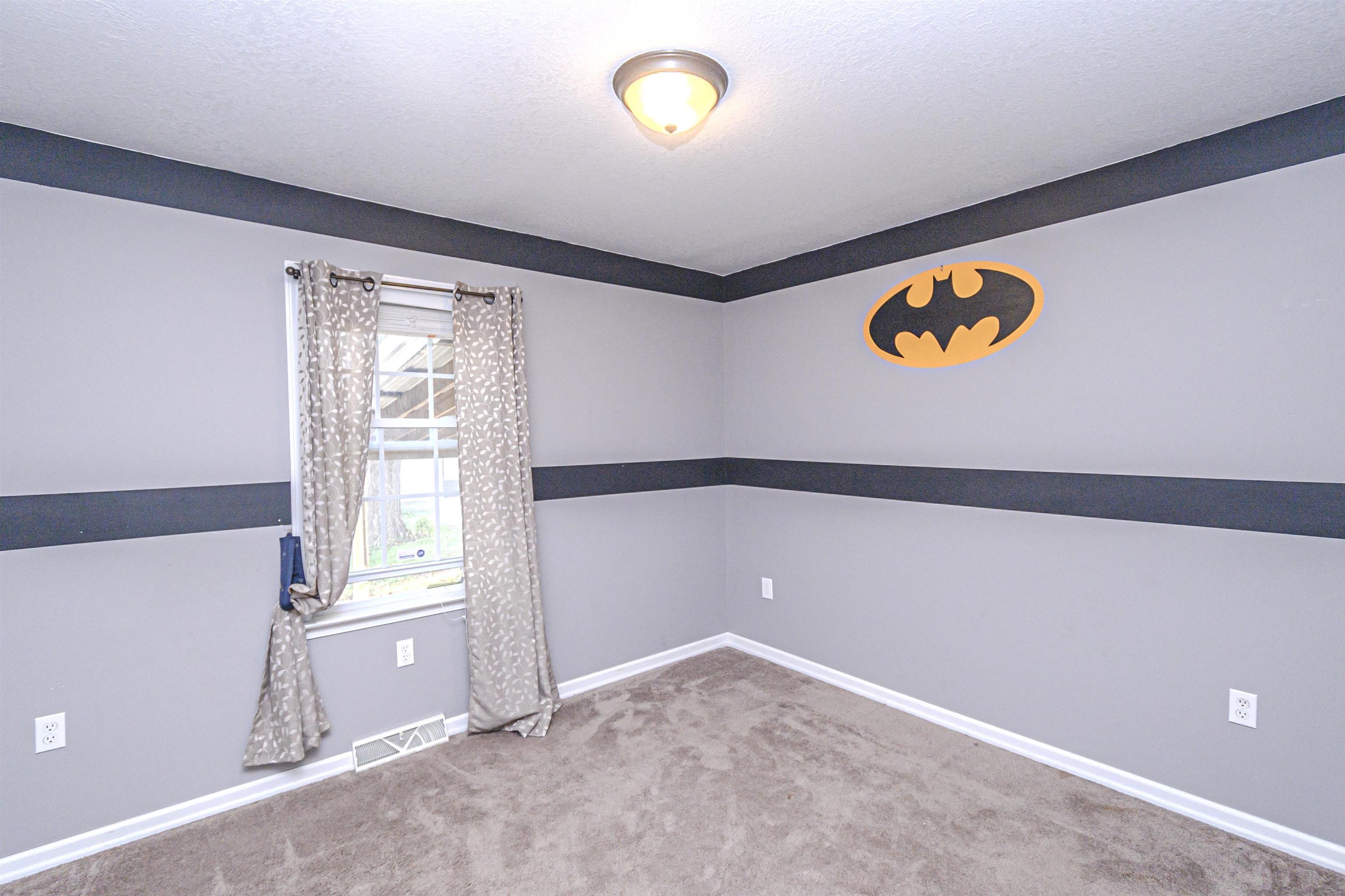 332 Eastview Dr, Madisonville, Kentucky 42431, 3 Bedrooms Bedrooms, ,1 BathroomBathrooms,Single Family Residence,For Sale,Eastview Dr,90759