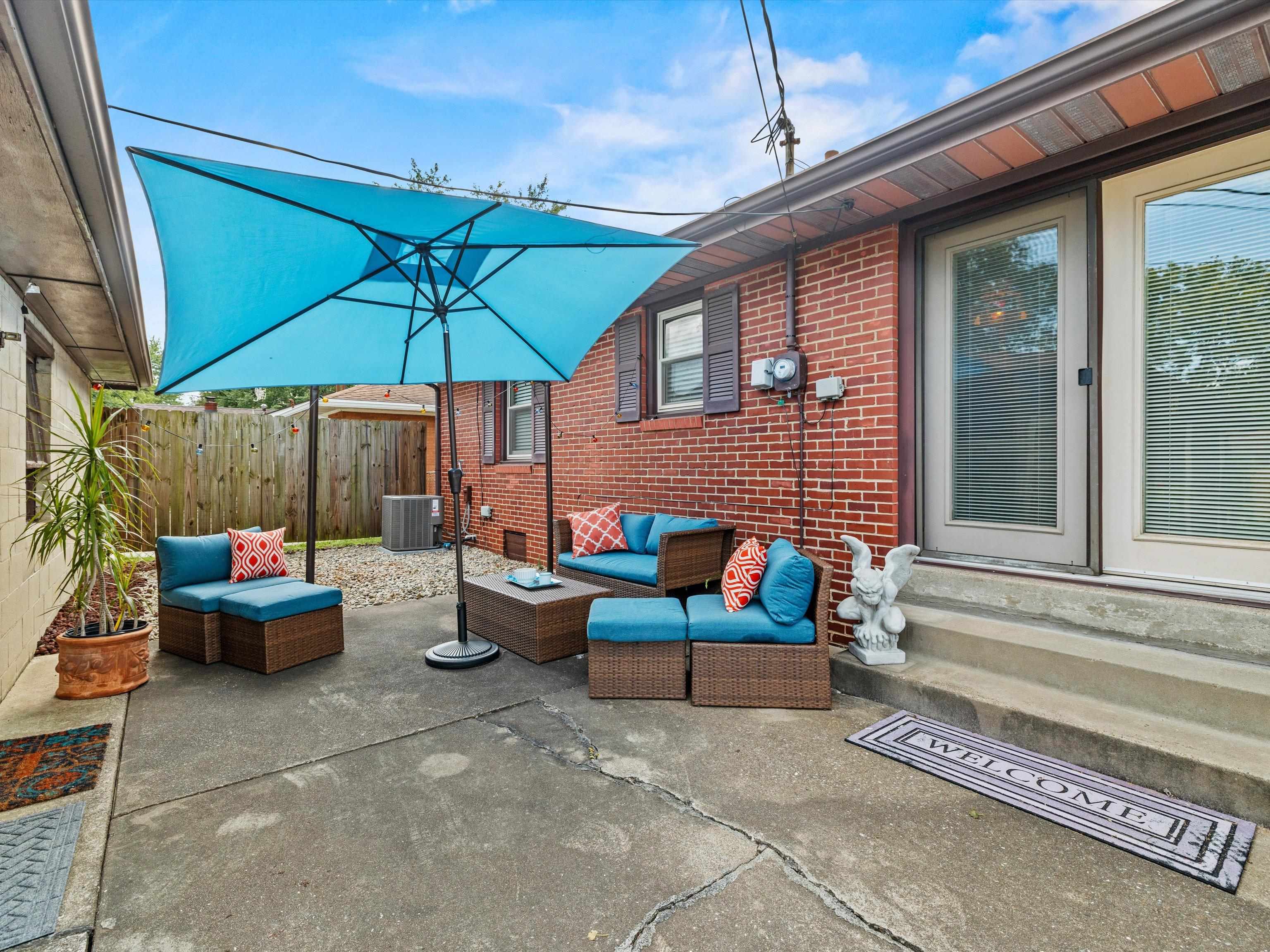 1226 Rose Hill Drive, Owensboro, Kentucky 42303, 3 Bedrooms Bedrooms, ,1 BathroomBathrooms,Single Family Residence,For Sale,Rose Hill Drive,90767