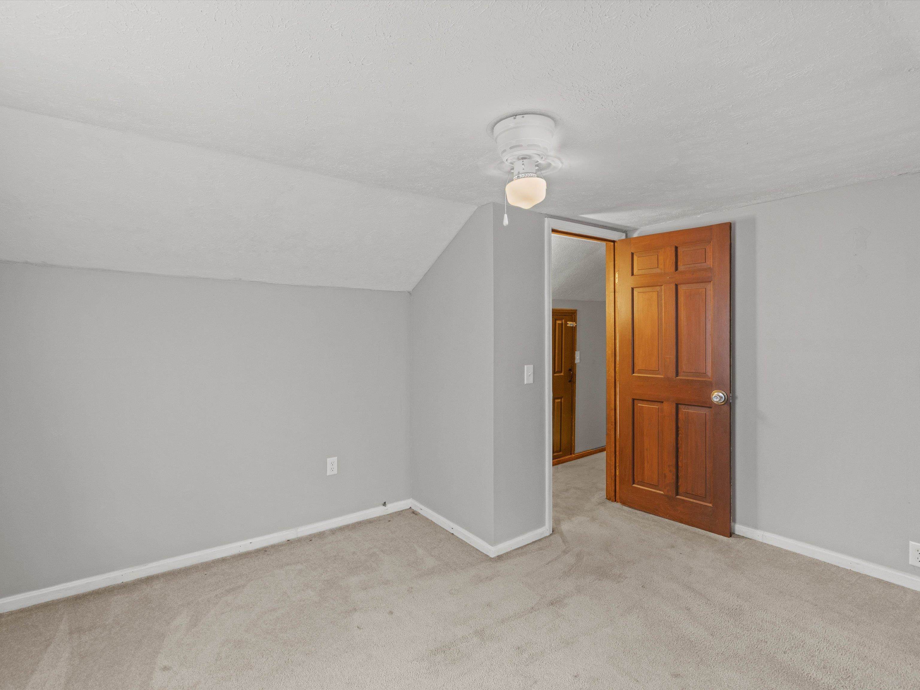 921 State Highway 602, Central City, Kentucky 42330, 4 Bedrooms Bedrooms, ,1 BathroomBathrooms,Single Family Residence,For Sale,State Highway 602,90770