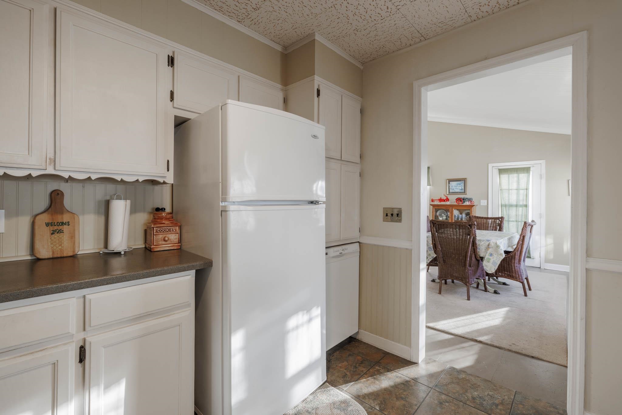 230 Overlook Dr., Hawesville, Kentucky 42348, 4 Bedrooms Bedrooms, ,2 BathroomsBathrooms,Single Family Residence,For Sale,Overlook Dr.,90771