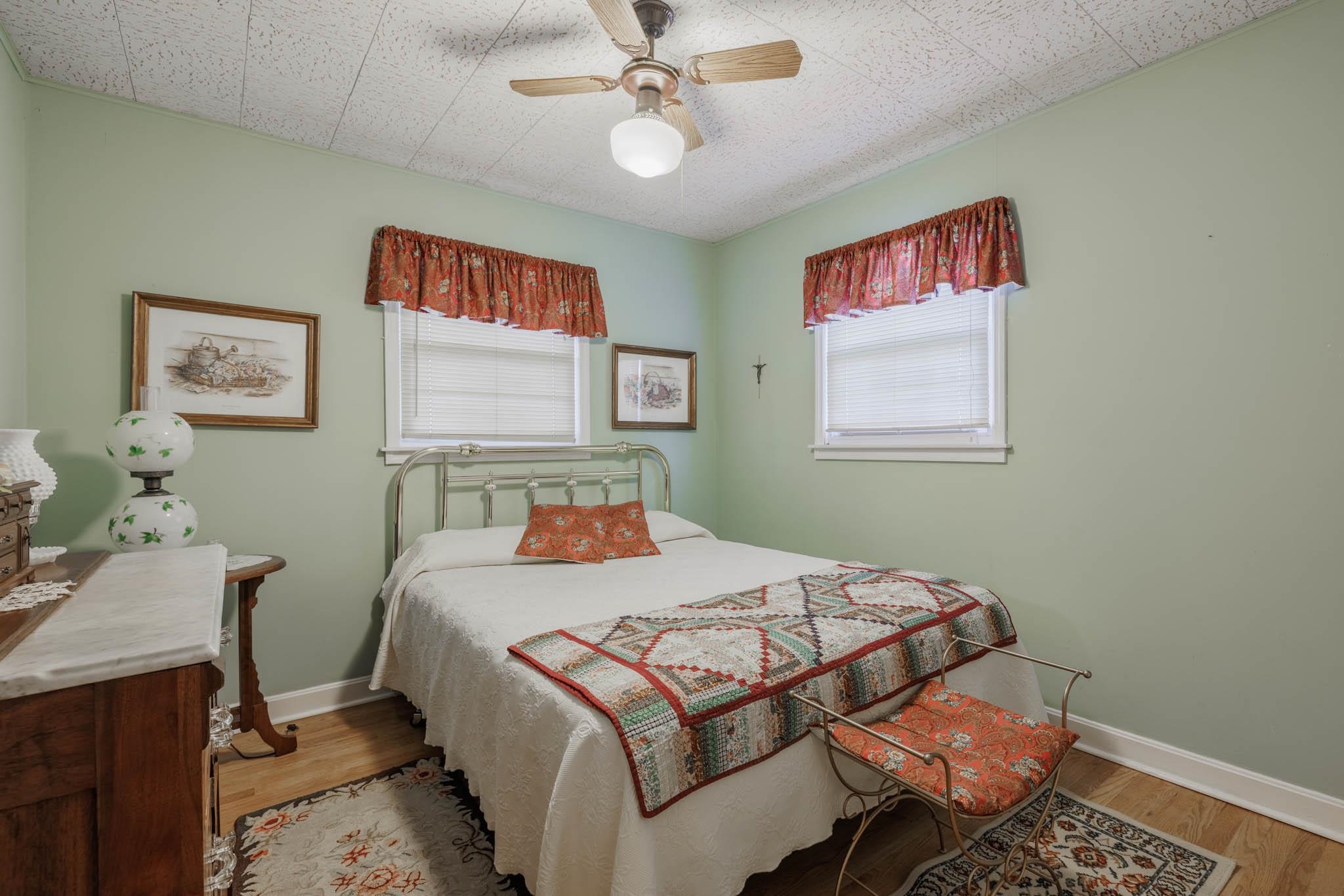 230 Overlook Dr., Hawesville, Kentucky 42348, 4 Bedrooms Bedrooms, ,2 BathroomsBathrooms,Single Family Residence,For Sale,Overlook Dr.,90771