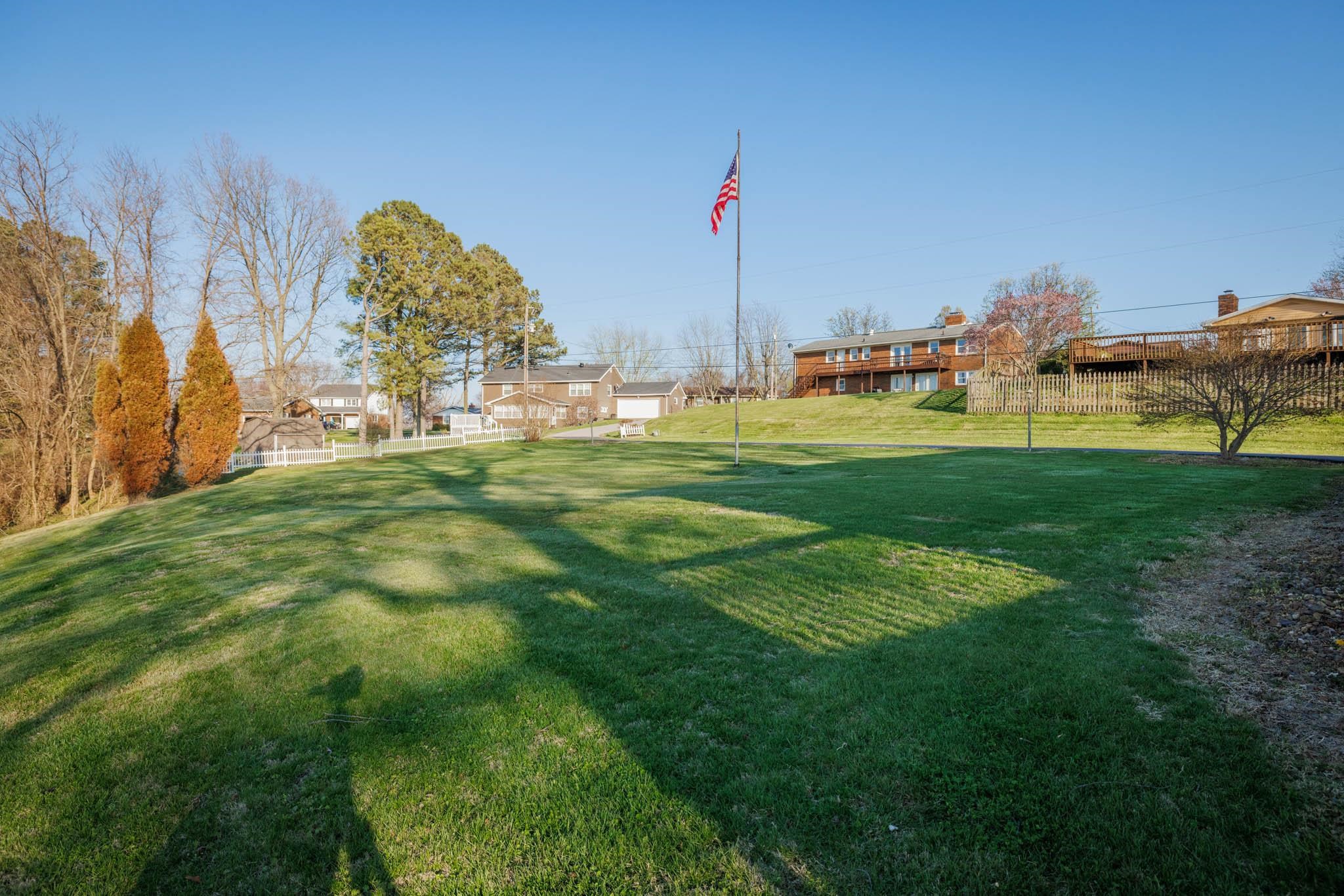 230 Overlook Dr., Hawesville, Kentucky 42348, 4 Bedrooms Bedrooms, ,2 BathroomsBathrooms,Single Family Residence,For Sale,Overlook Dr.,90771
