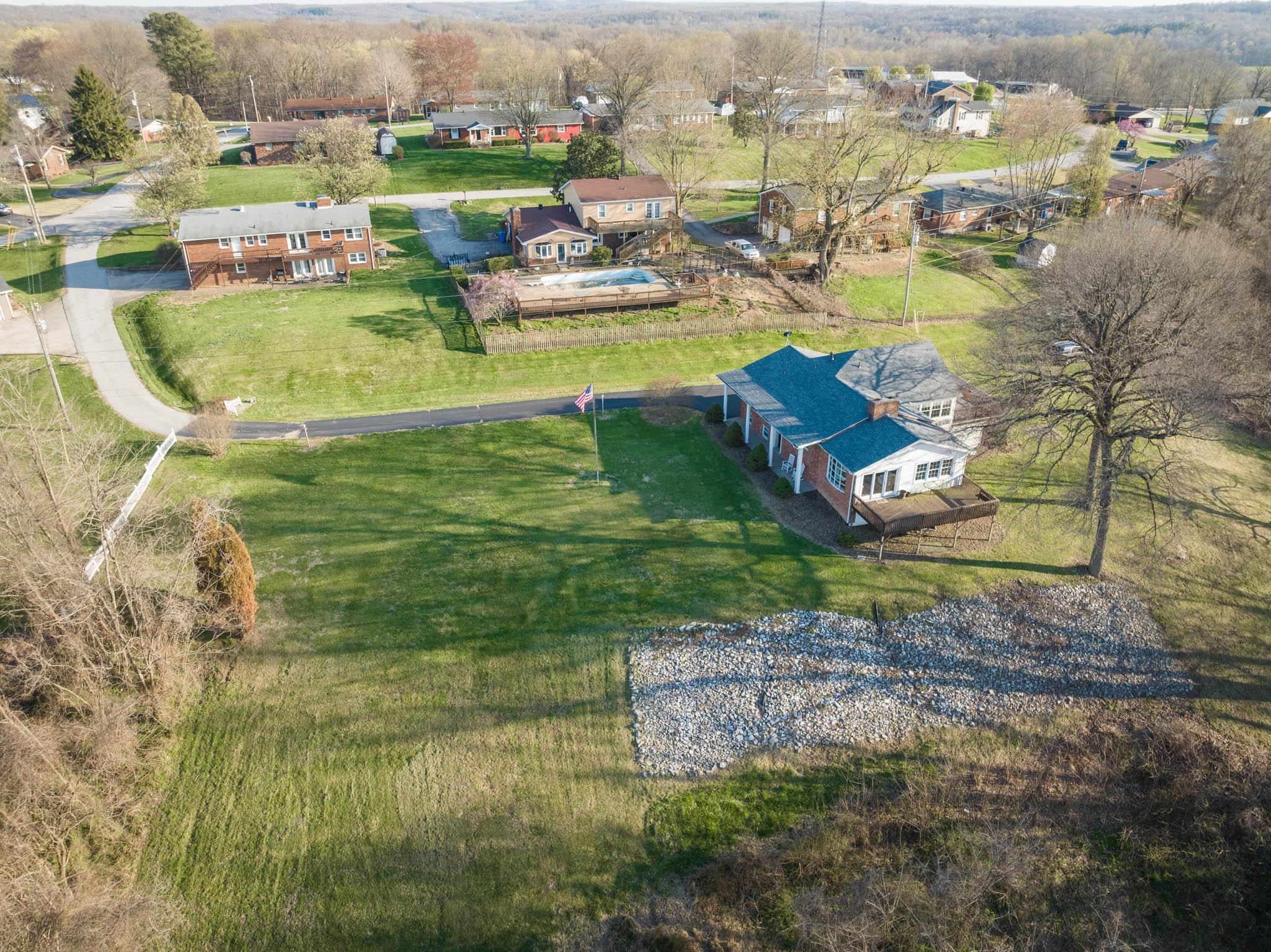 230 Overlook Dr., Hawesville, Kentucky 42348, 4 Bedrooms Bedrooms, ,2 BathroomsBathrooms,Single Family Residence,For Sale,Overlook Dr.,90771