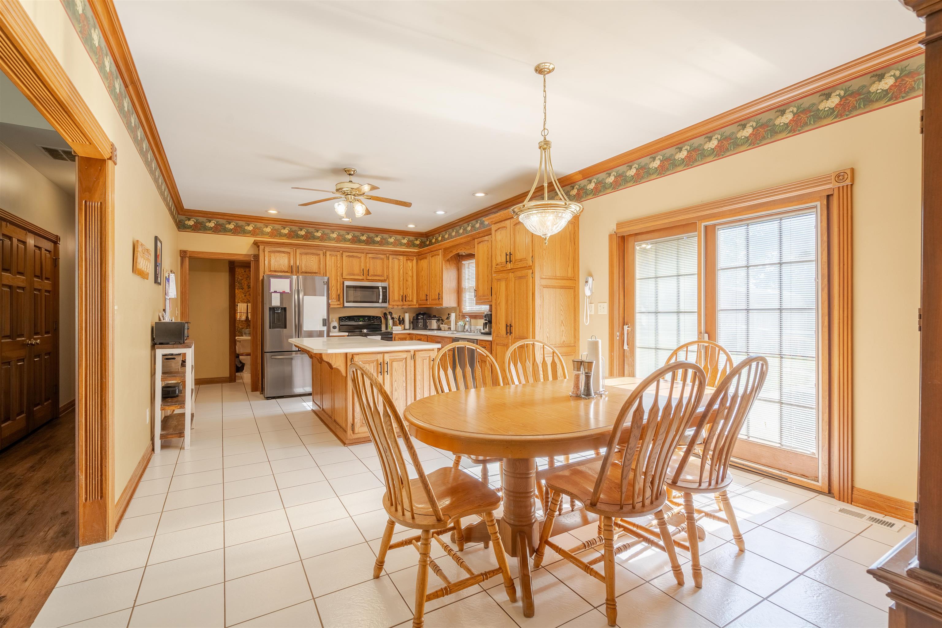 615 Lee Henderson Rd, Lewisport, Indiana 42351, 4 Bedrooms Bedrooms, ,2 BathroomsBathrooms,Ranch,For Sale,Lee Henderson Rd,90772
