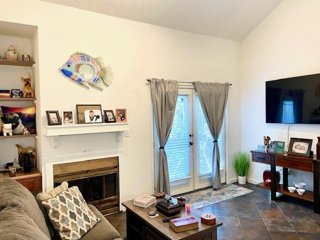 4320 Loft Cove, Owensboro, Kentucky 42303, 2 Bedrooms Bedrooms, ,1 BathroomBathrooms,Townhouse,For Sale,Loft Cove,90778