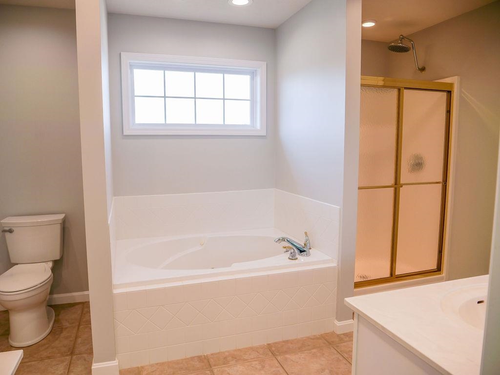 4540 Saybrook Drive, Evansville, Indiana 47711, 4 Bedrooms Bedrooms, ,3 BathroomsBathrooms,Single Family Residence,For Sale,Saybrook Drive,90782