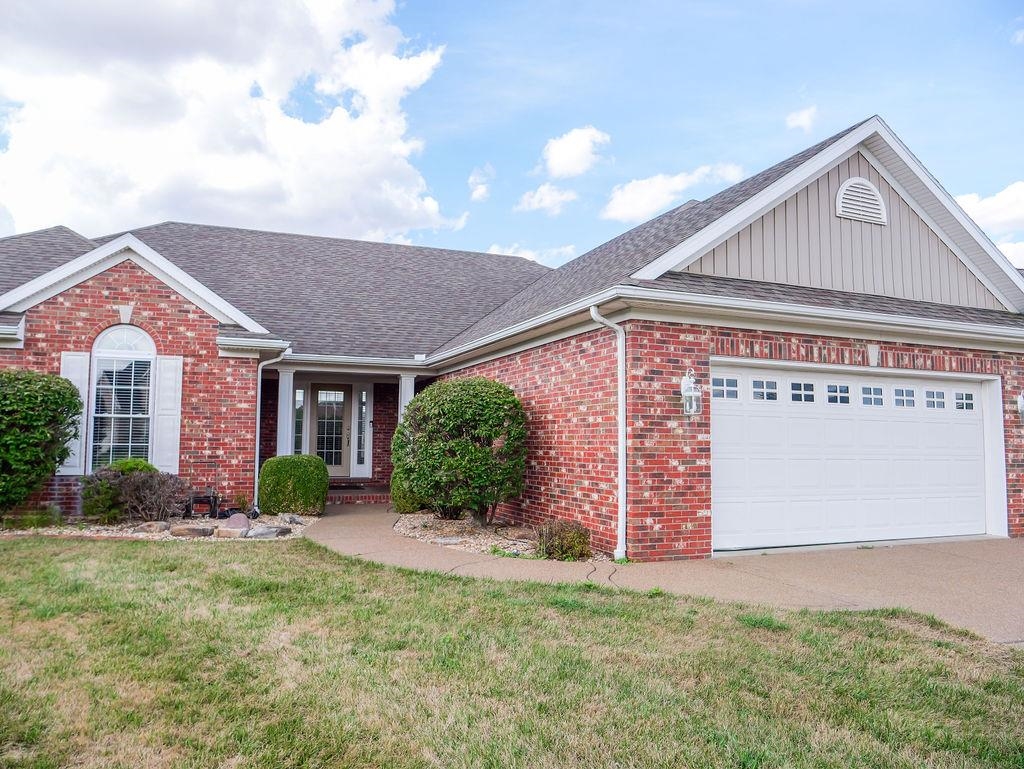 4540 Saybrook Drive, Evansville, Indiana 47711, 4 Bedrooms Bedrooms, ,3 BathroomsBathrooms,Single Family Residence,For Sale,Saybrook Drive,90782