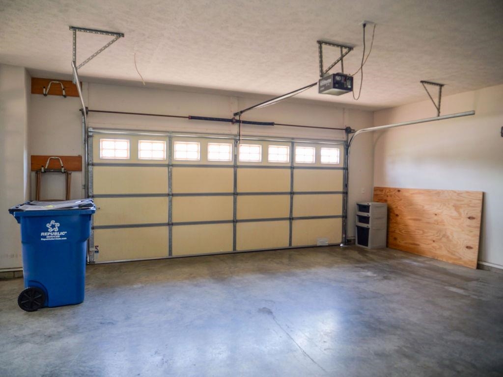 4540 Saybrook Drive, Evansville, Indiana 47711, 4 Bedrooms Bedrooms, ,3 BathroomsBathrooms,Single Family Residence,For Sale,Saybrook Drive,90782
