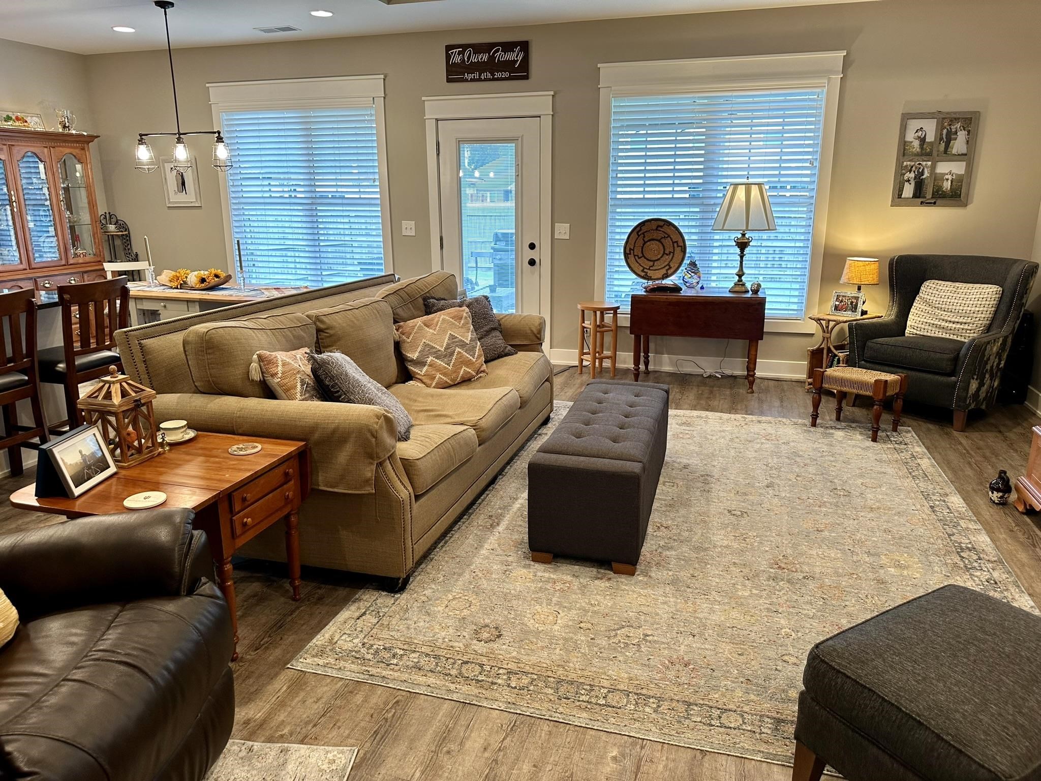 4114 Mayflower Dr, Owensboro, Kentucky 42303, 4 Bedrooms Bedrooms, ,2 BathroomsBathrooms,Single Family Residence,For Sale,Mayflower Dr,90784