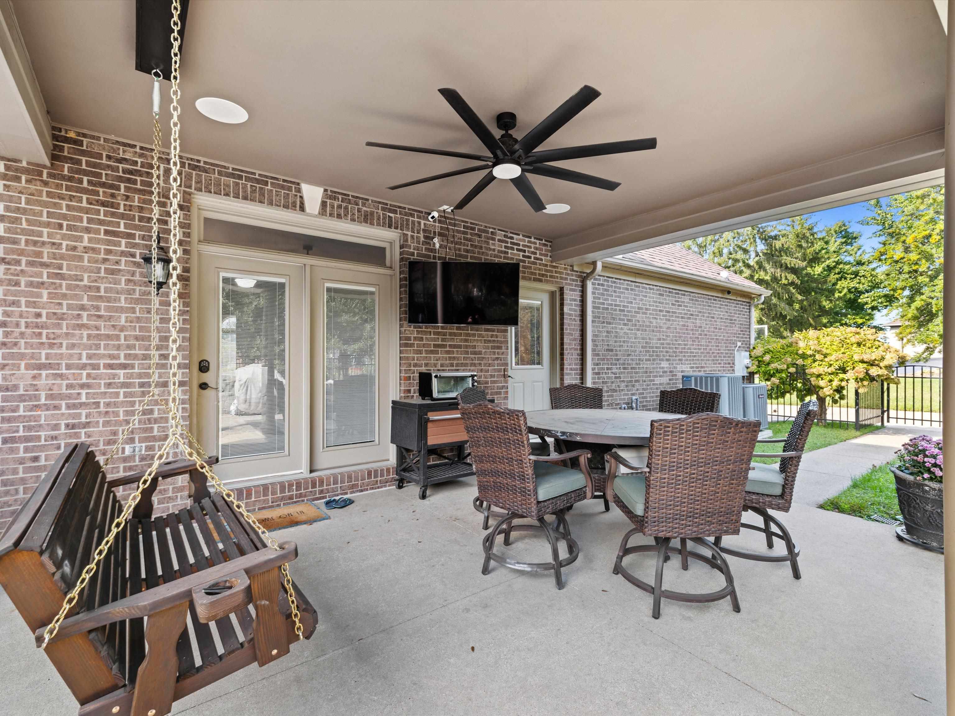 4007 Wood Trace, Owensboro, Kentucky 42303, 4 Bedrooms Bedrooms, ,3 BathroomsBathrooms,Single Family Residence,For Sale,Wood Trace,90788