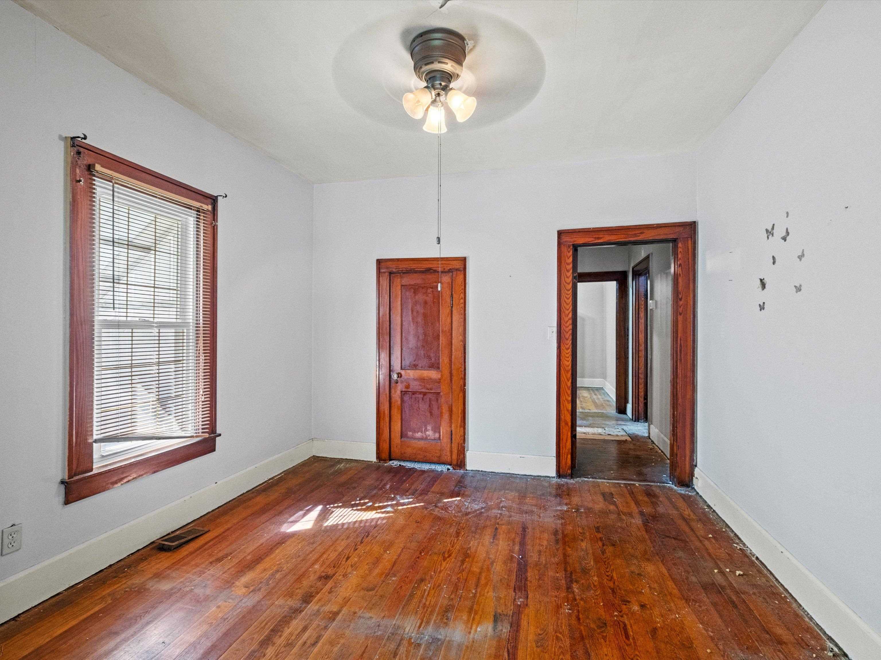 433 21st, Owensboro, Kentucky 42303-7734, 2 Bedrooms Bedrooms, ,1 BathroomBathrooms,Single Family Residence,For Sale,21st,90791