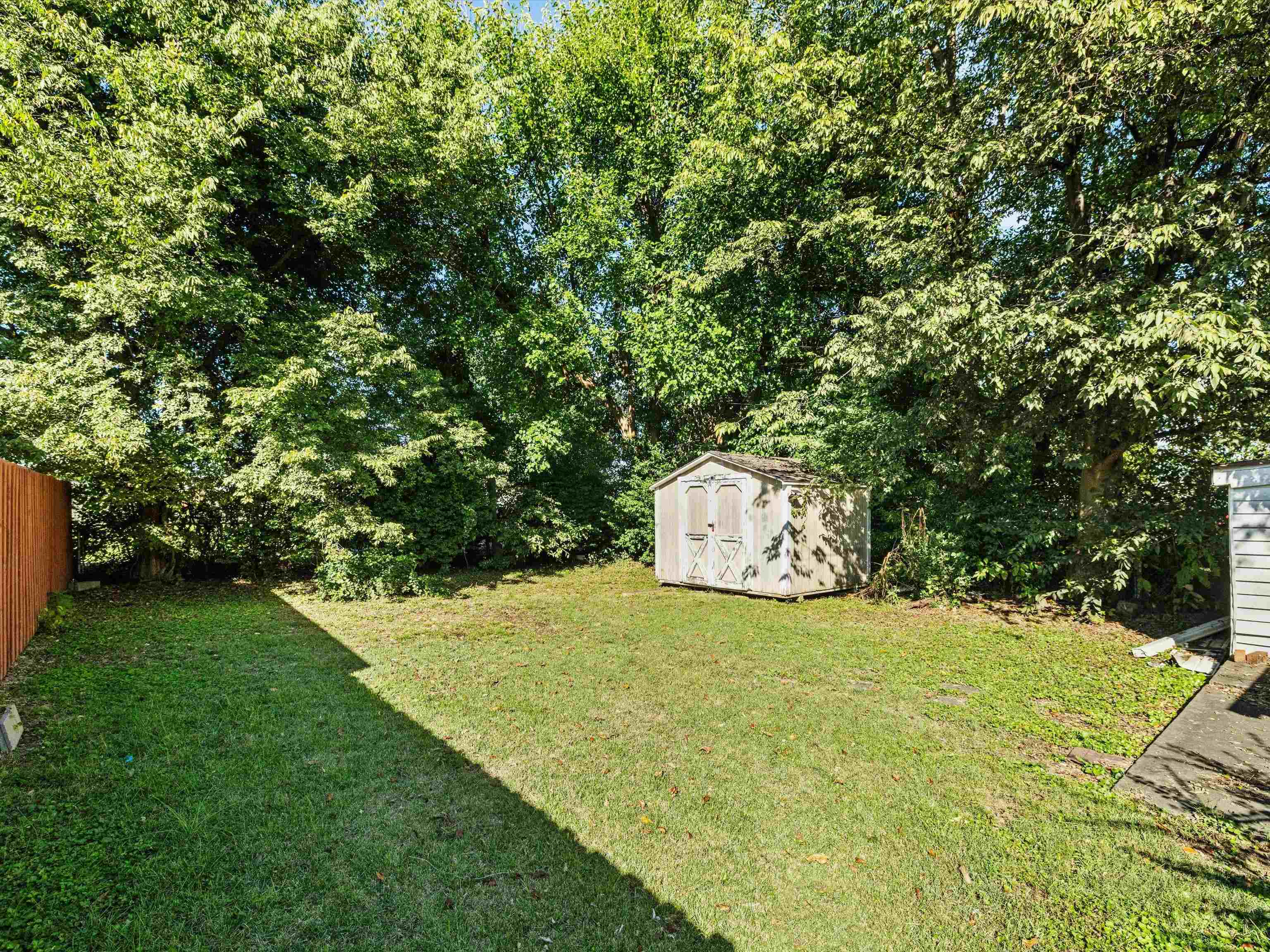 433 21st, Owensboro, Kentucky 42303-7734, 2 Bedrooms Bedrooms, ,1 BathroomBathrooms,Single Family Residence,For Sale,21st,90791