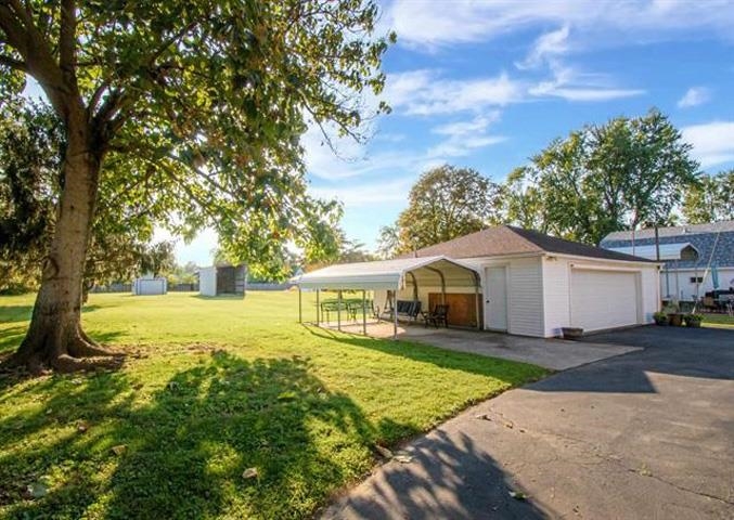 316 Coast Guard Lane, Owensboro, Kentucky 42303, 3 Bedrooms Bedrooms, ,2 BathroomsBathrooms,Single Family Residence,For Sale,Coast Guard Lane,90793