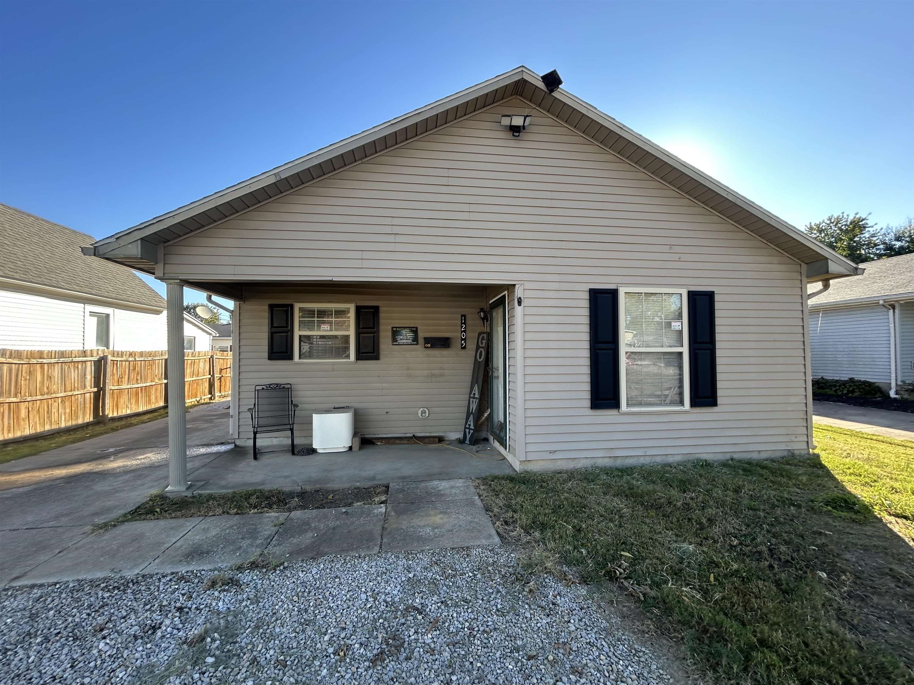 1205 Werner Ave, Owensboro, Kentucky 42301, 3 Bedrooms Bedrooms, ,1 BathroomBathrooms,Single Family Residence,For Sale,Werner Ave,90794