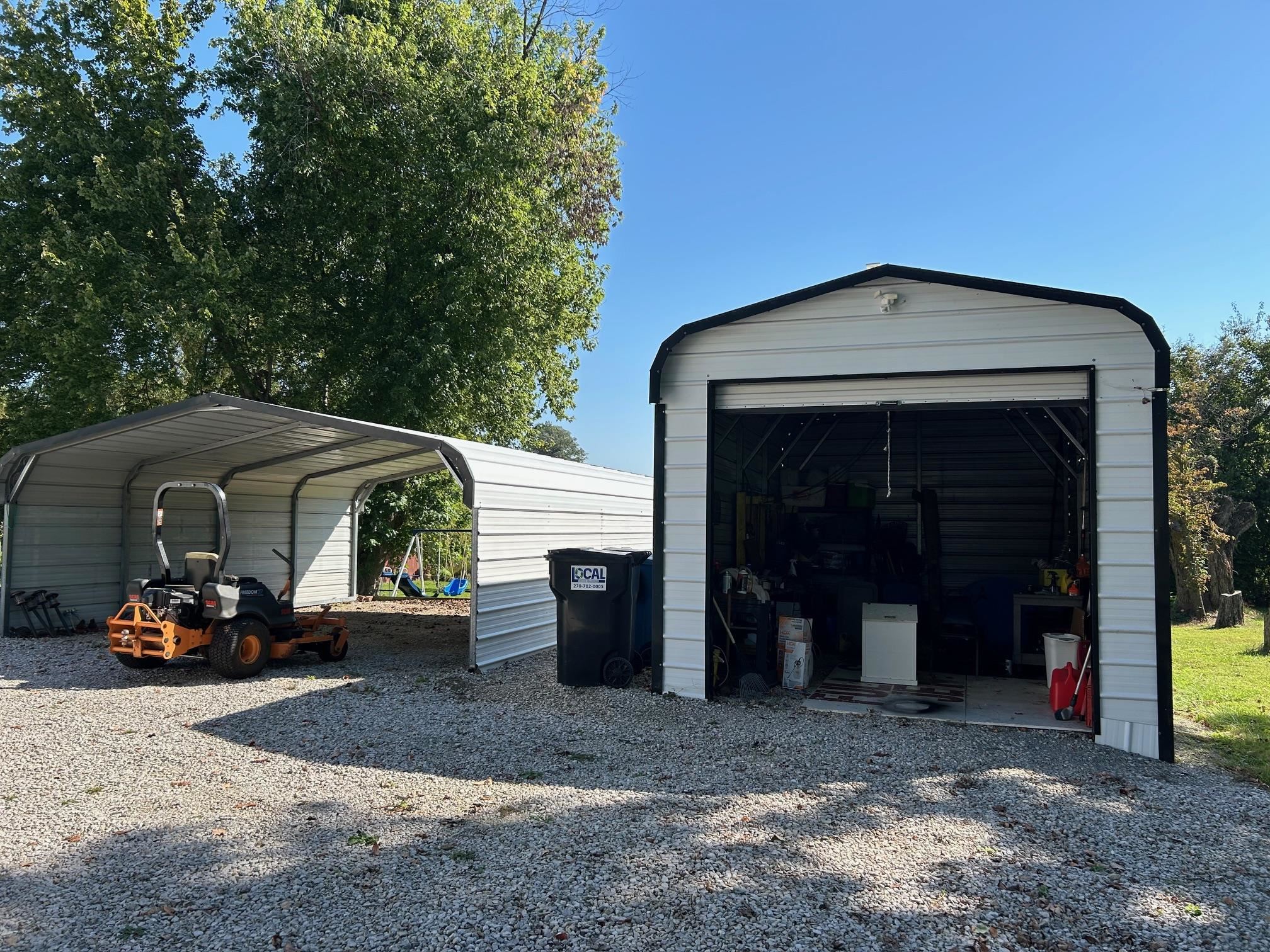 8555 Hwy 81, Owensboro, Kentucky 42301, 2 Bedrooms Bedrooms, ,1 BathroomBathrooms,Single Family Residence,For Sale,Hwy 81,90795