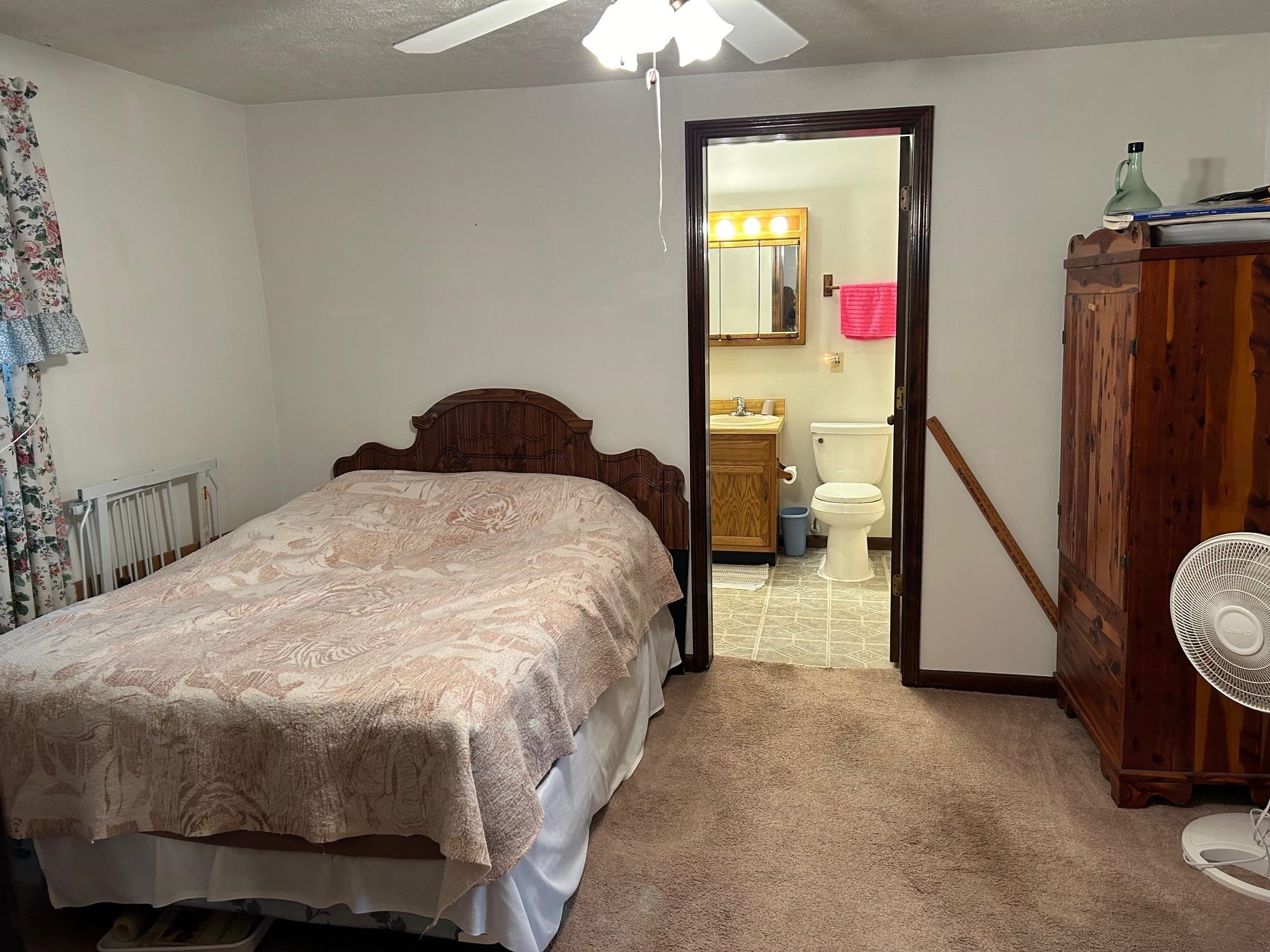 8555 Hwy 81, Owensboro, Kentucky 42301, 2 Bedrooms Bedrooms, ,1 BathroomBathrooms,Single Family Residence,For Sale,Hwy 81,90795